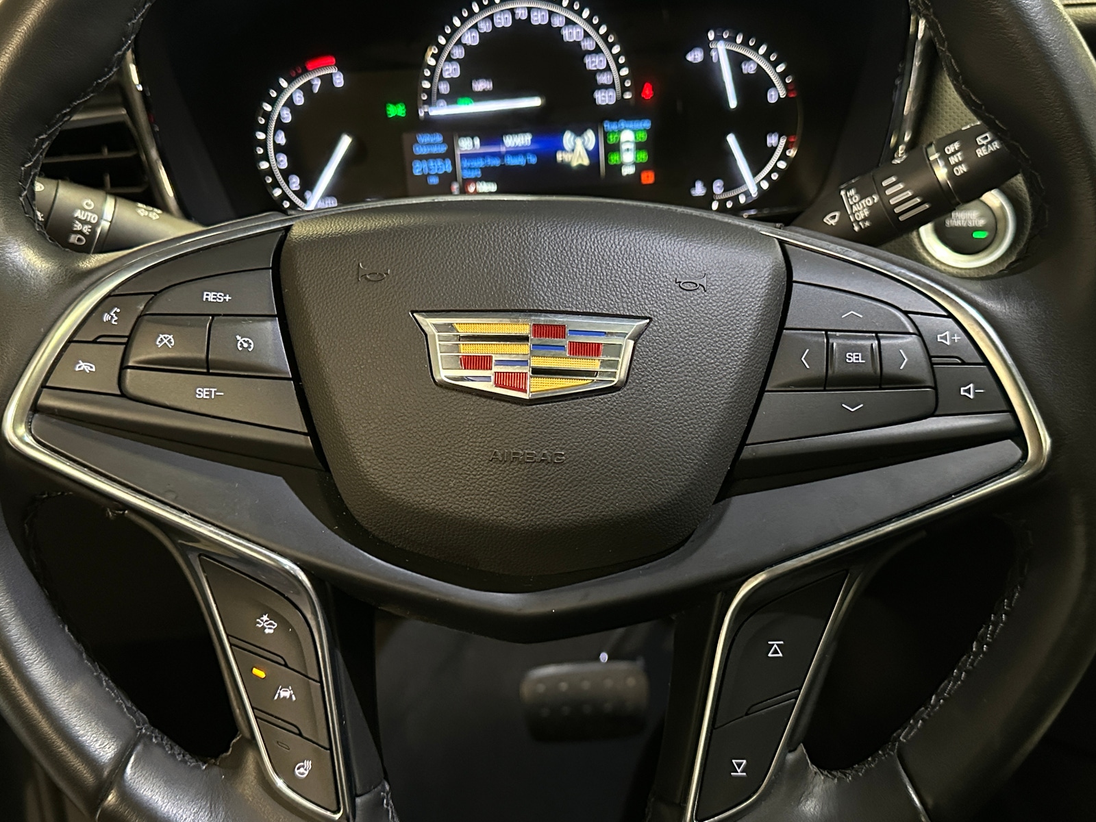 Thumbnail: 2019 Cadillac XT5 - 4