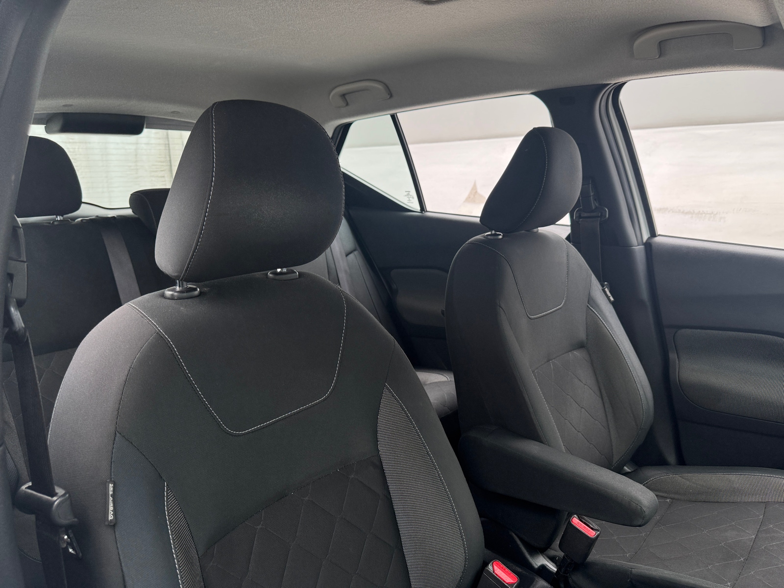 Thumbnail: 2020 Nissan Kicks - 2