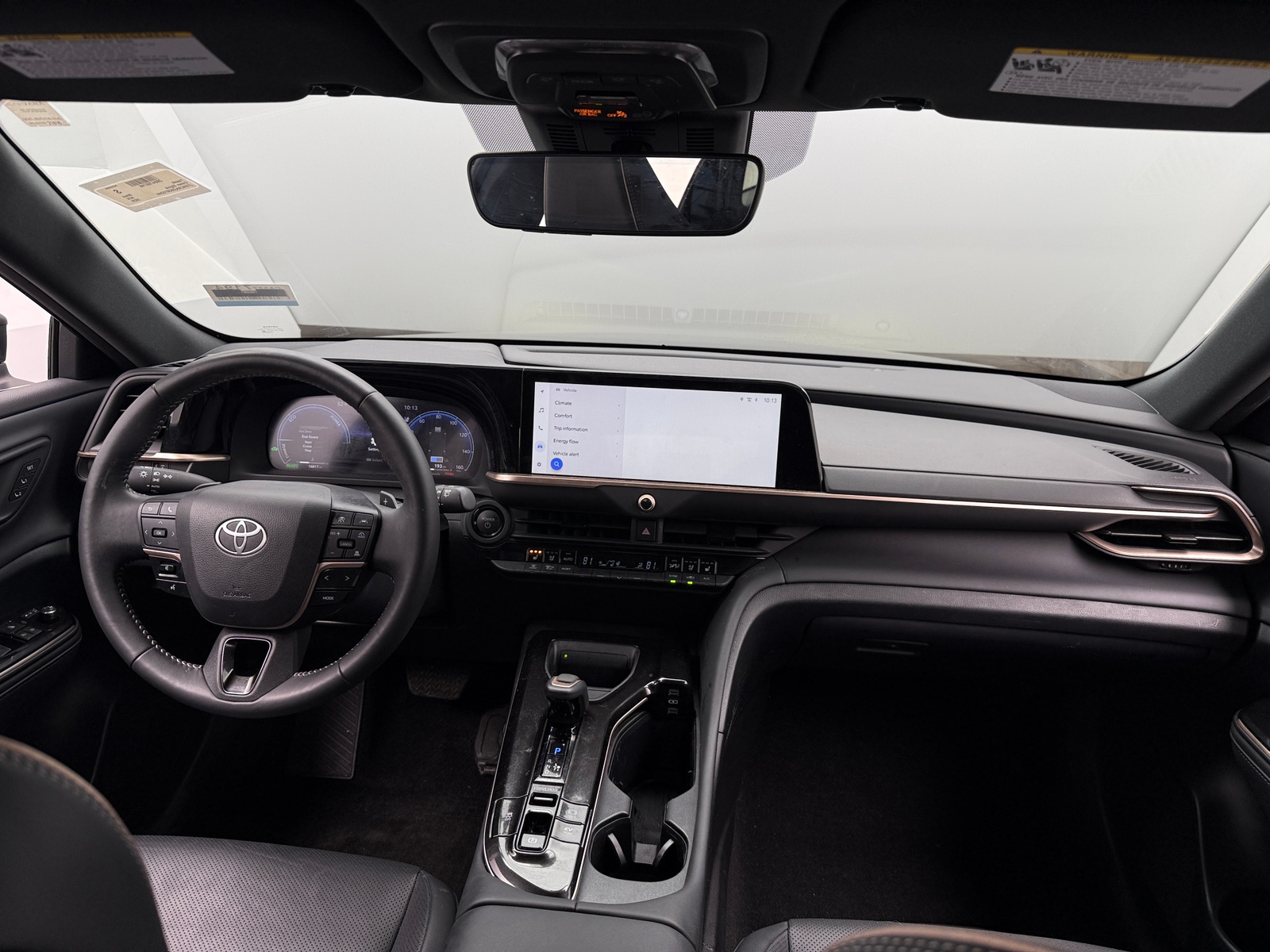 Thumbnail: 2025 Toyota Crown Signia - 2