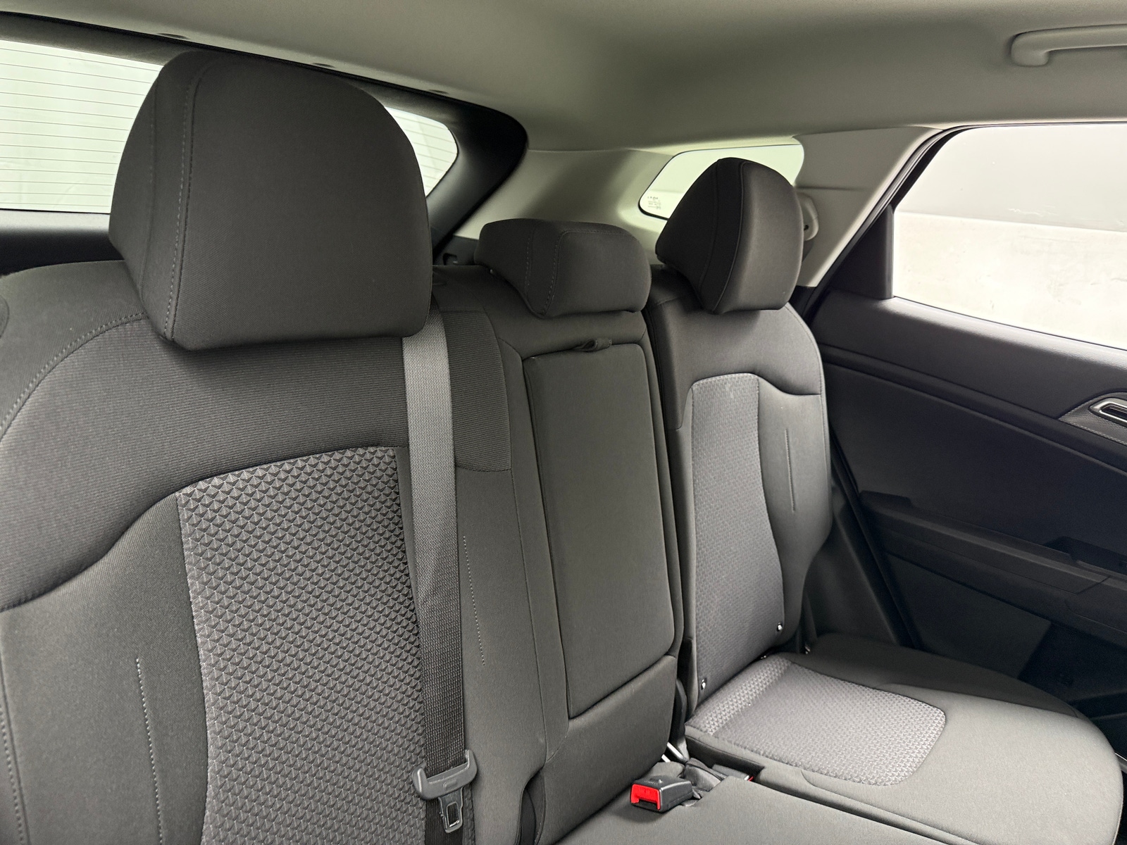 Thumbnail: 2025 Kia Sportage - 6