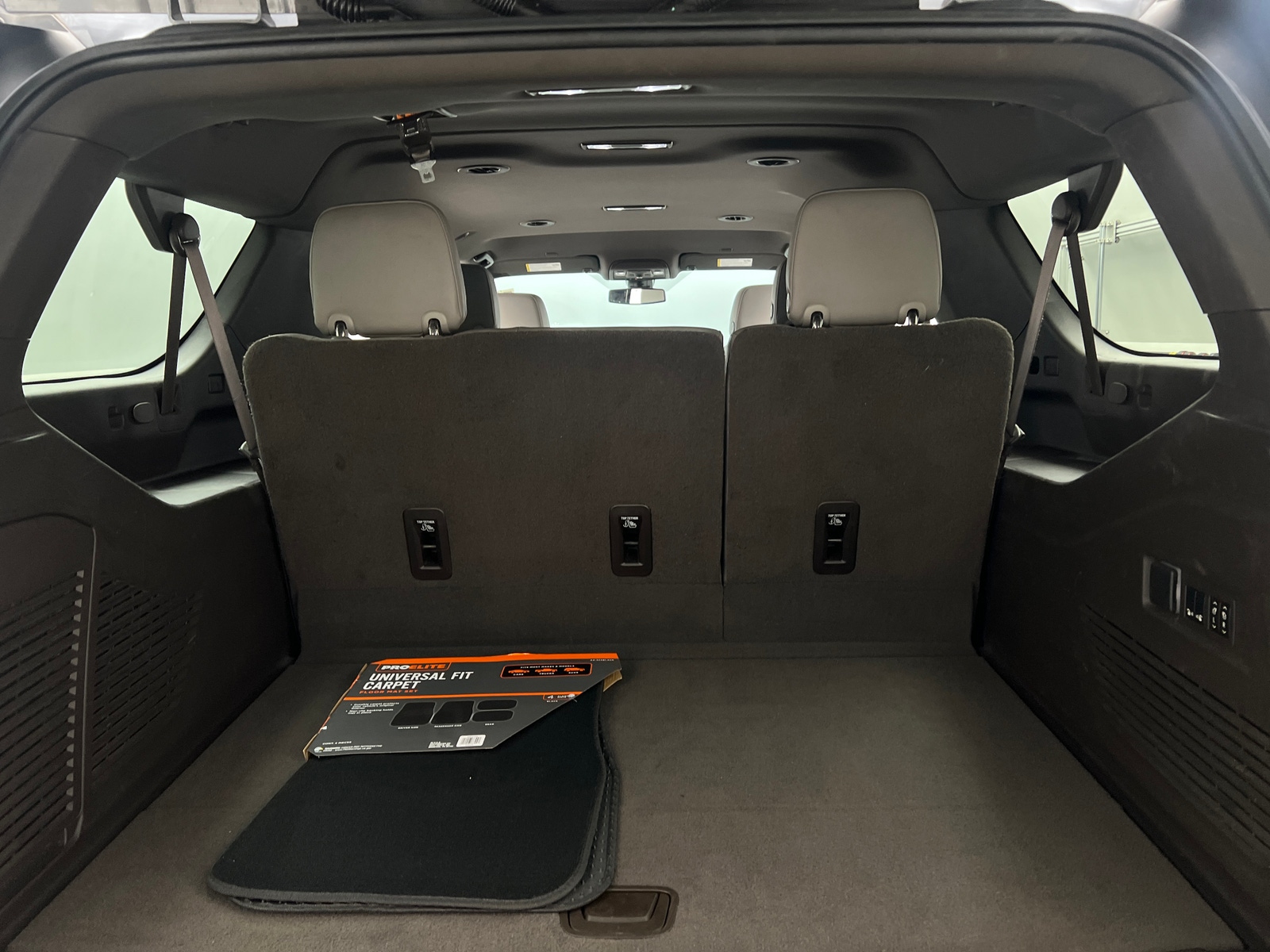 Thumbnail: 2021 Chevrolet Suburban - 6