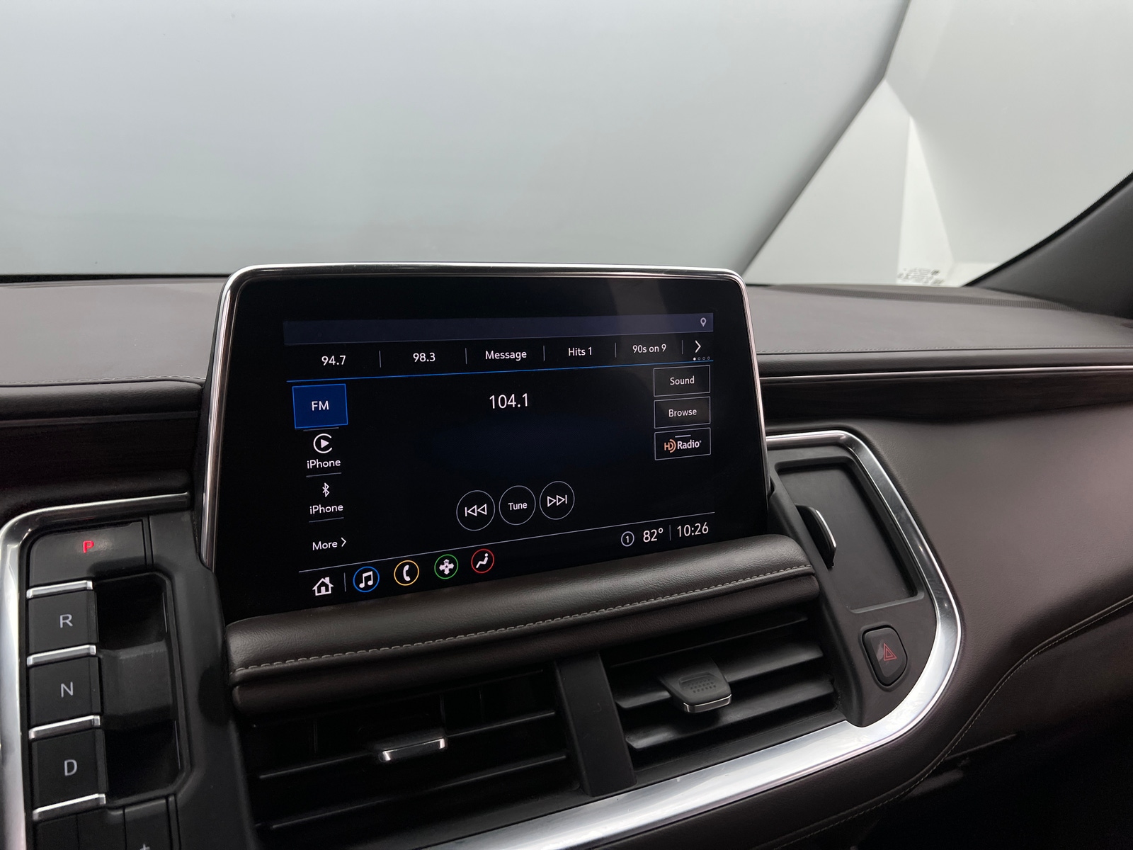 Thumbnail: 2021 Chevrolet Suburban - 3