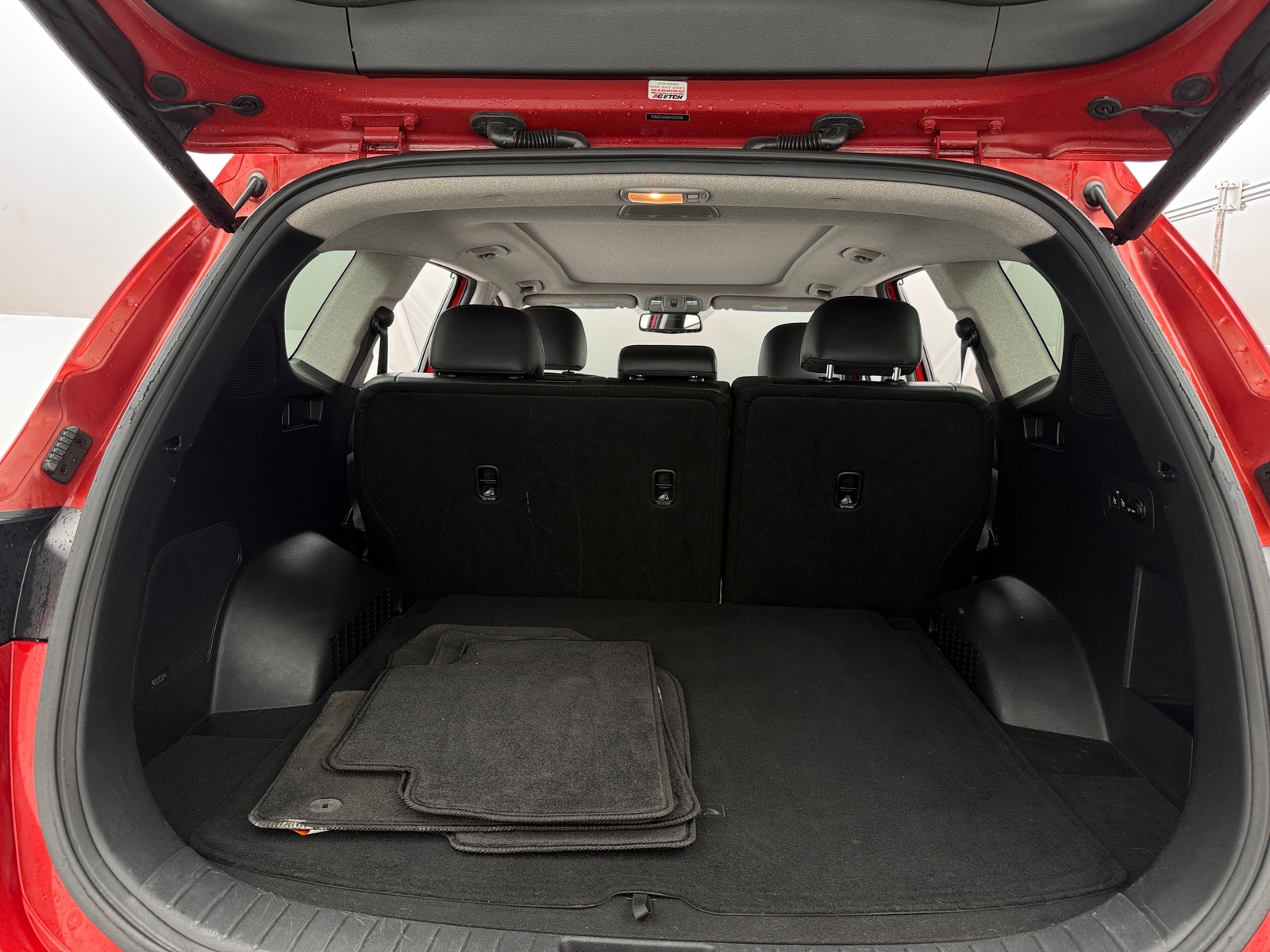 Thumbnail: 2020 Hyundai Santa Fe - 7