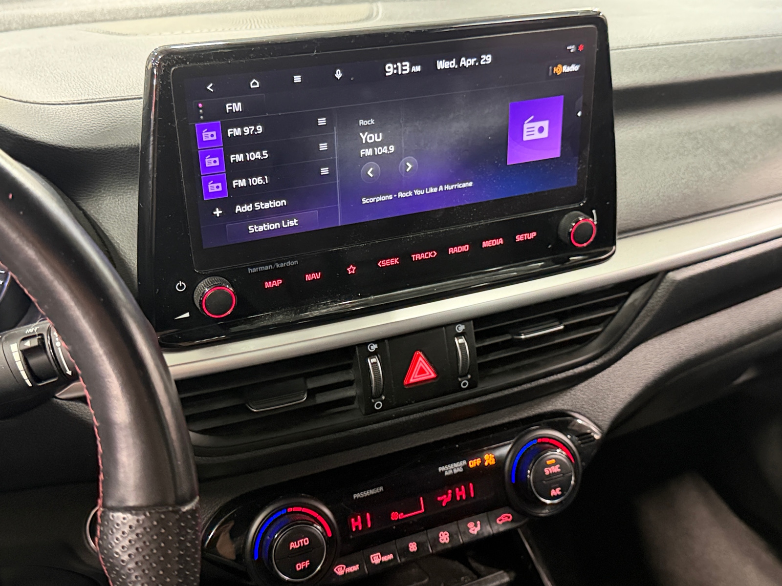 Thumbnail: 2023 Kia Forte - 3