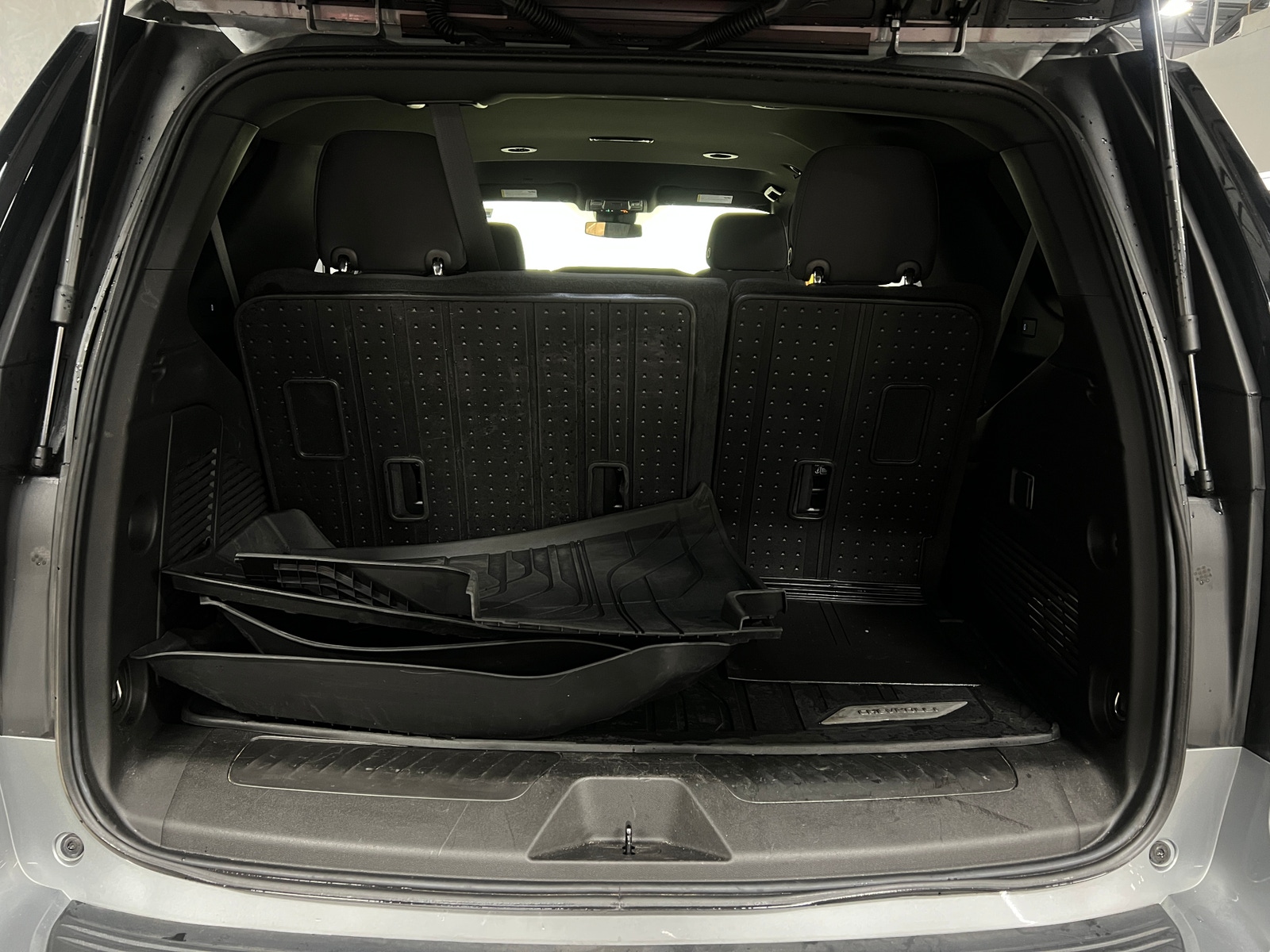 Thumbnail: 2023 Chevrolet Tahoe - 7