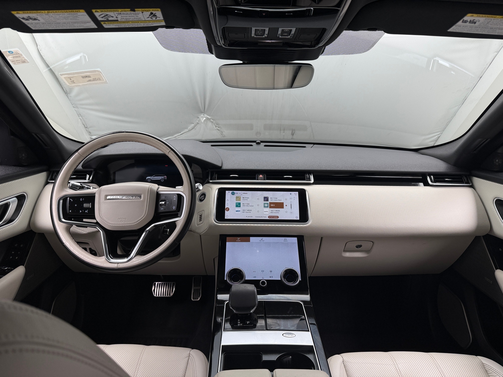 Thumbnail: 2021 Land Rover Range Rover Velar - 2