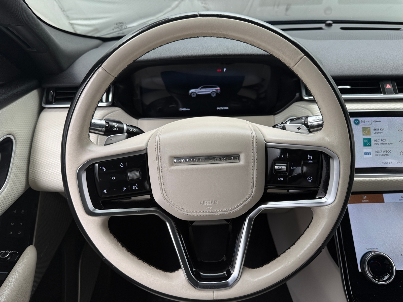 Thumbnail: 2021 Land Rover Range Rover Velar - 4