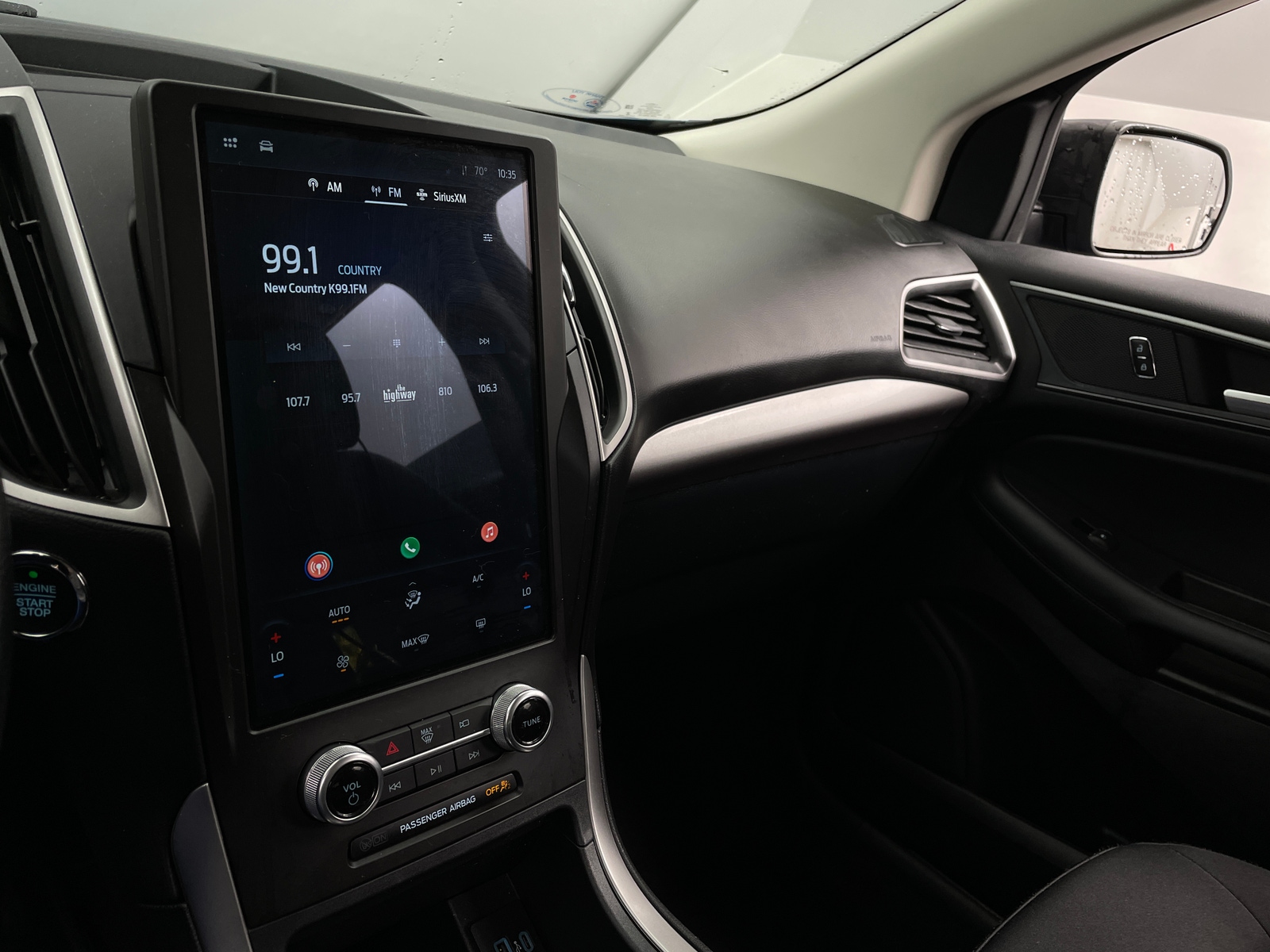 Thumbnail: 2021 Ford Edge - 4