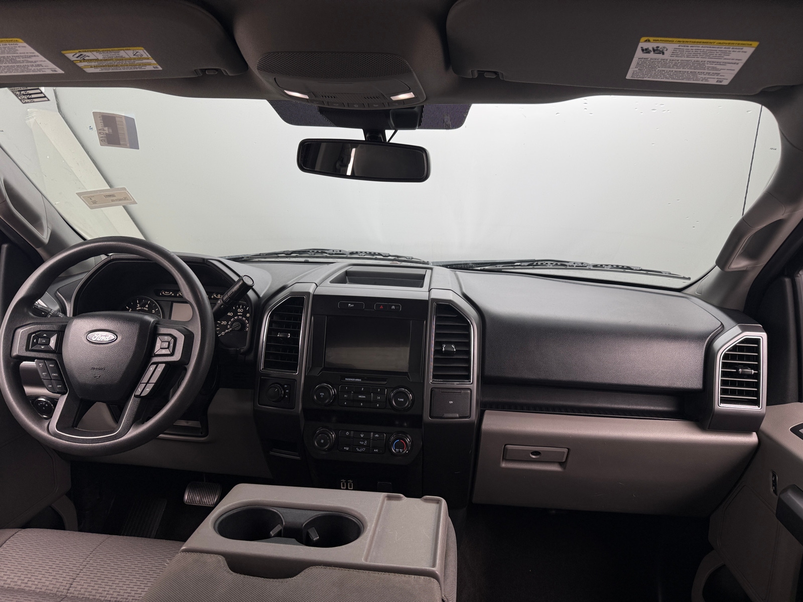 Thumbnail: 2020 Ford Econoline - 3