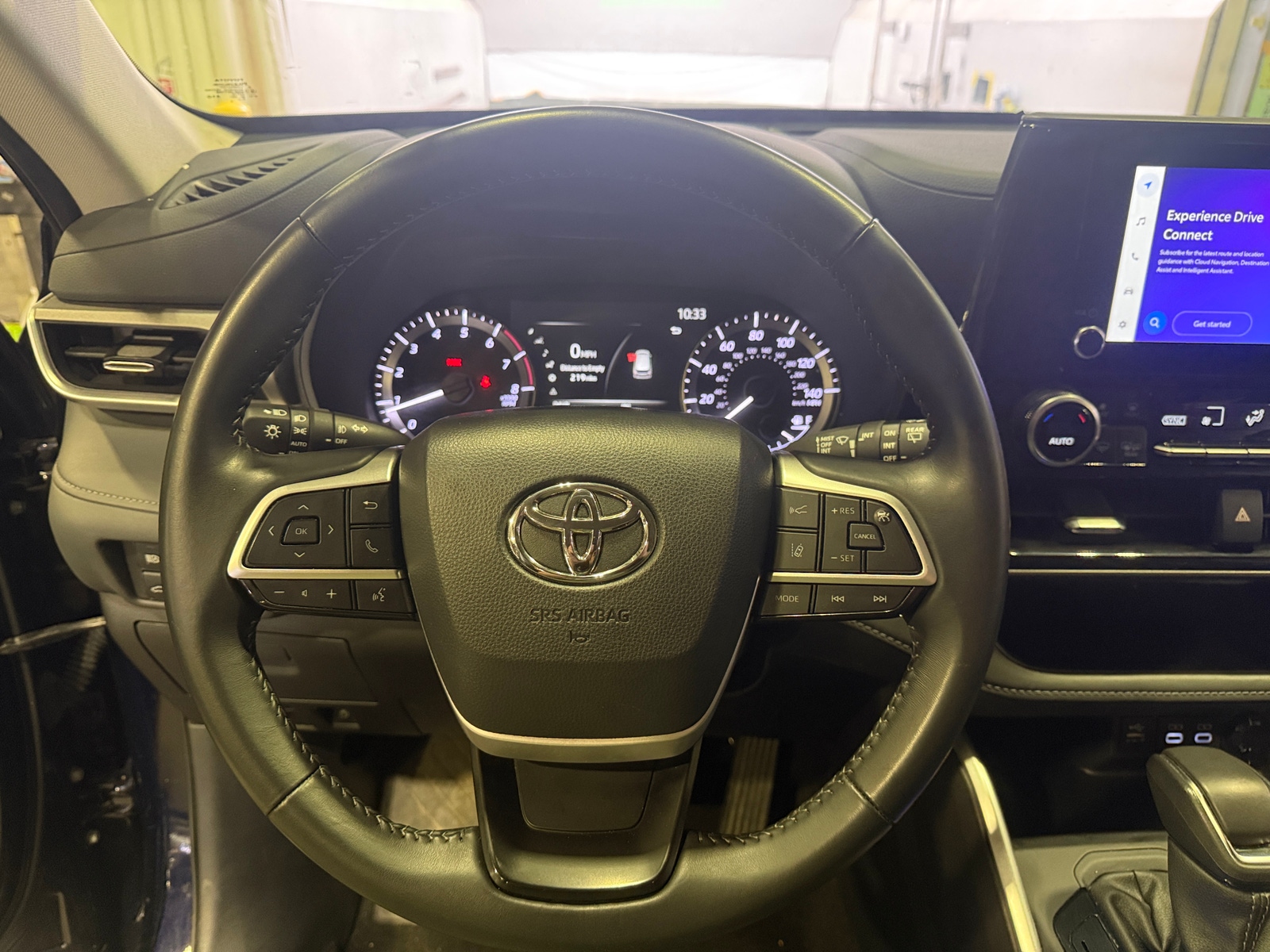 Thumbnail: 2025 Toyota Highlander - 5