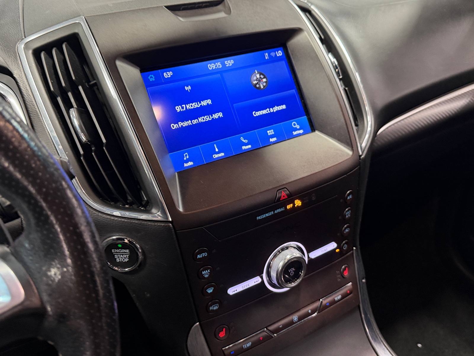 Thumbnail: 2020 Ford Edge - 3