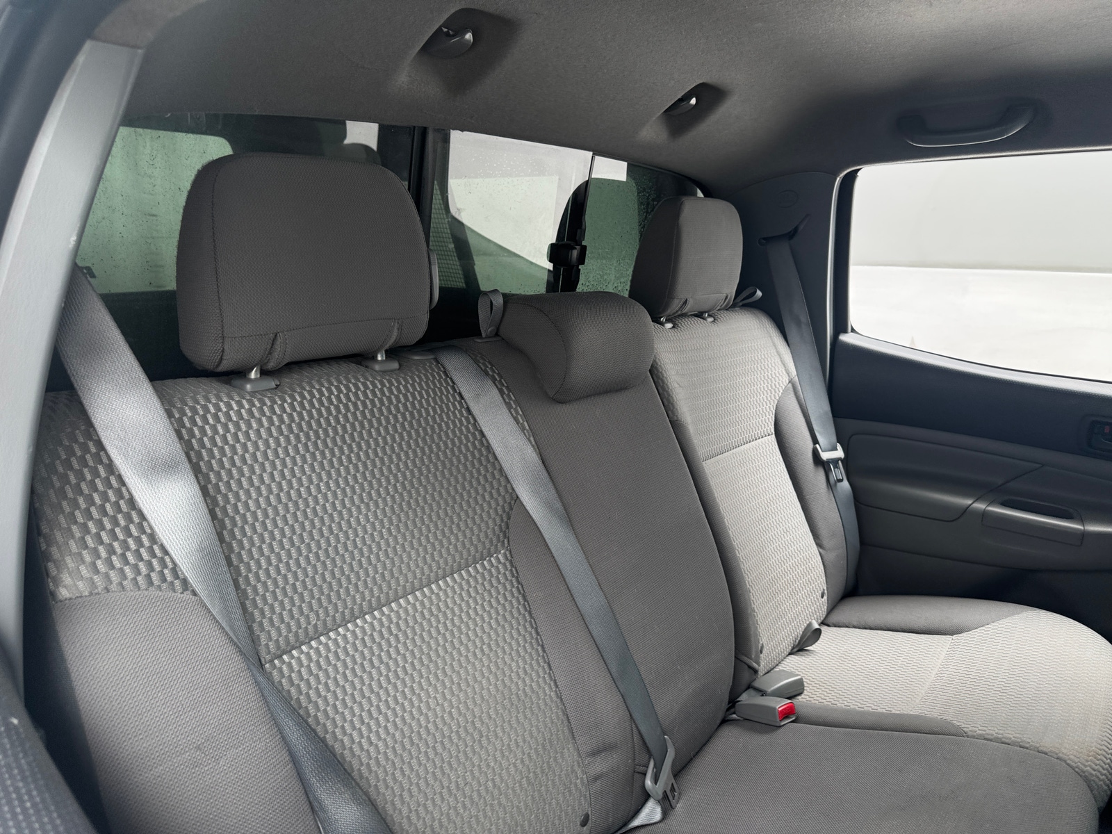 Thumbnail: 2015 Toyota Tacoma - 6