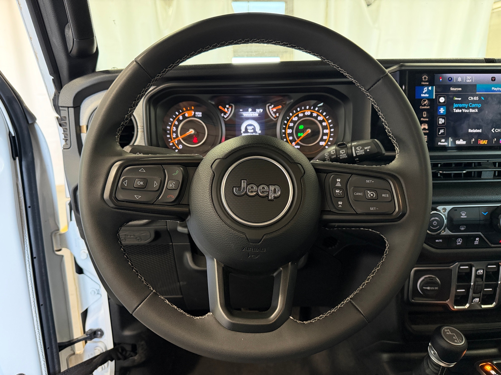 Thumbnail: 2025 Jeep Wrangler - 5