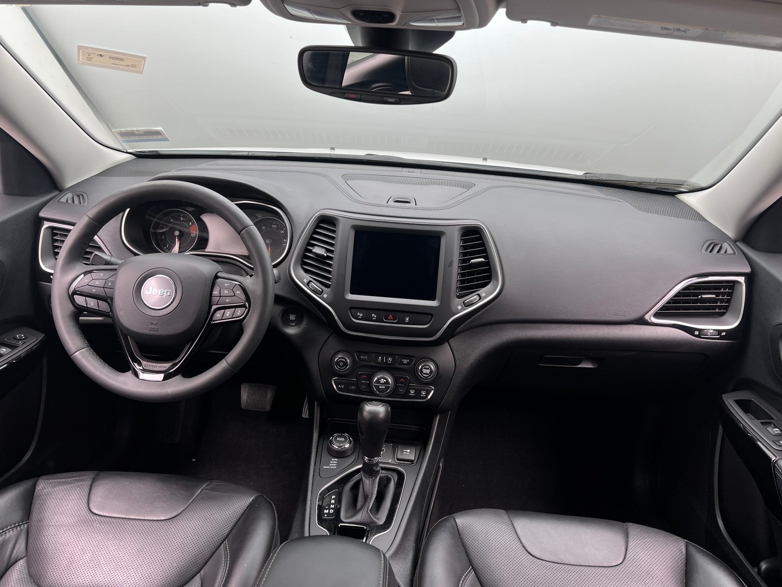 Thumbnail: 2023 Jeep Cherokee - 2