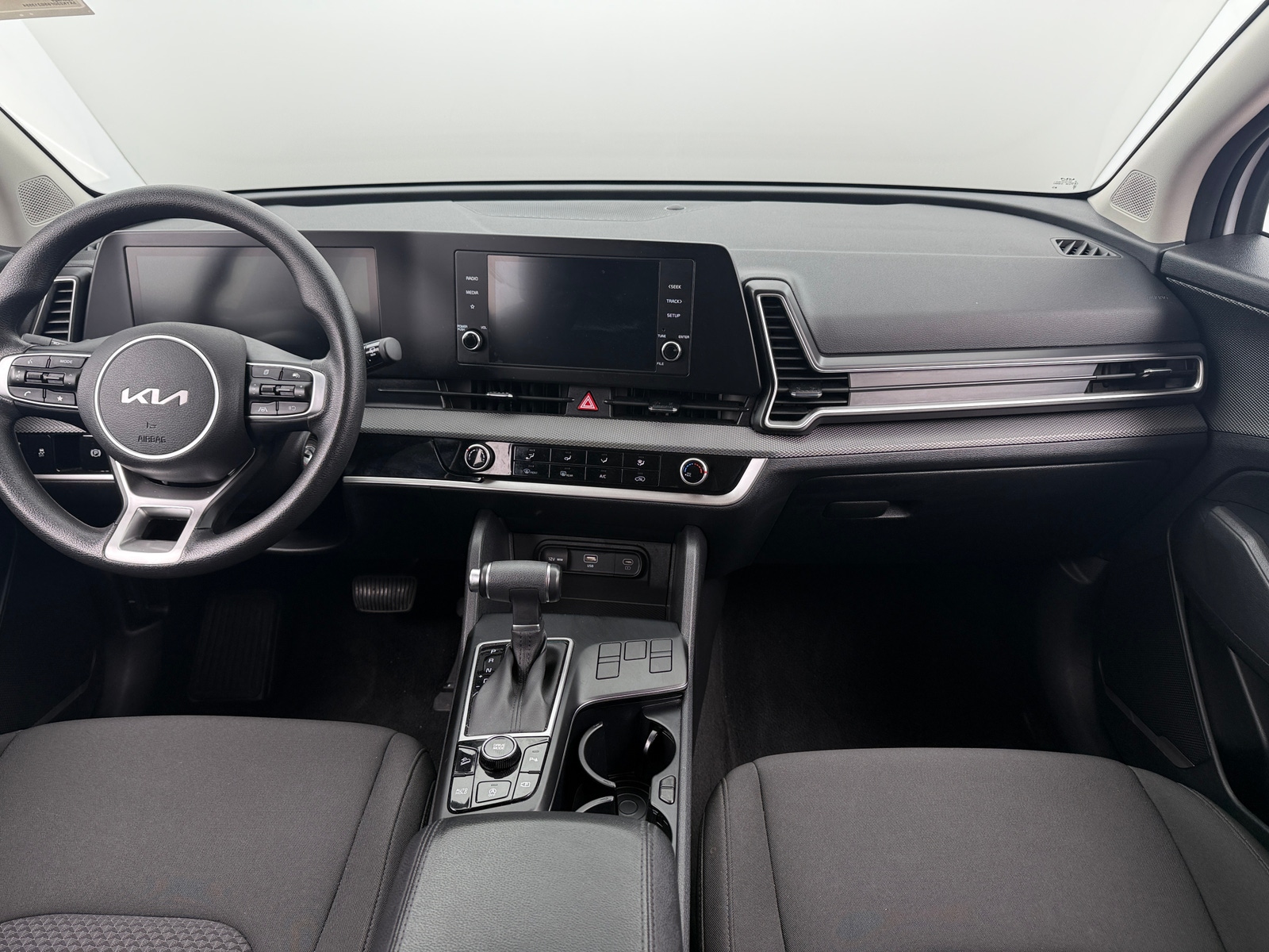 Thumbnail: 2025 Kia Sportage - 3
