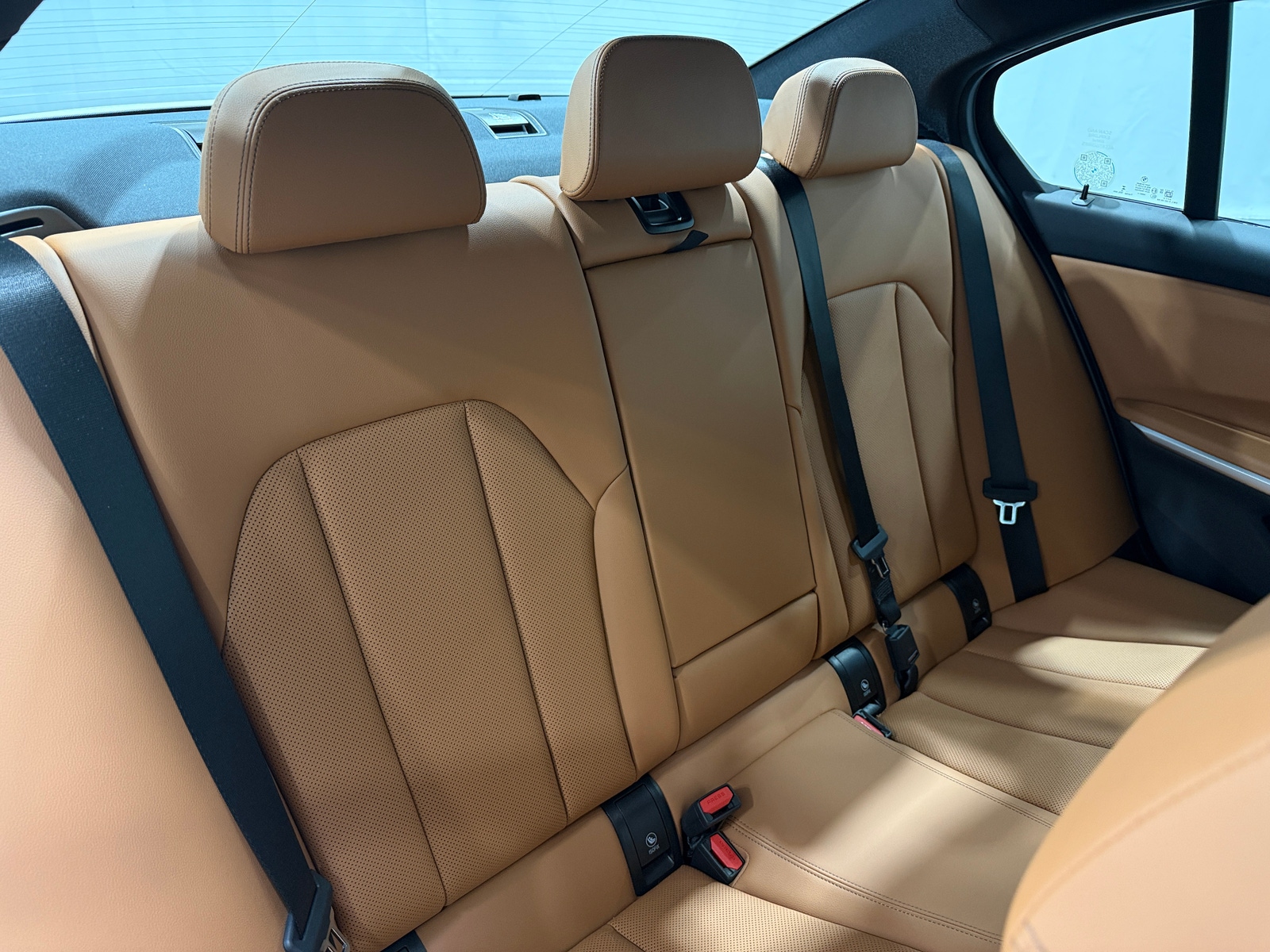 Thumbnail: 2025 BMW 3 Series - 5