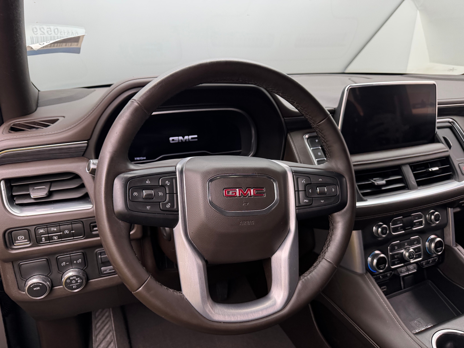 Thumbnail: 2023 GMC Yukon - 4