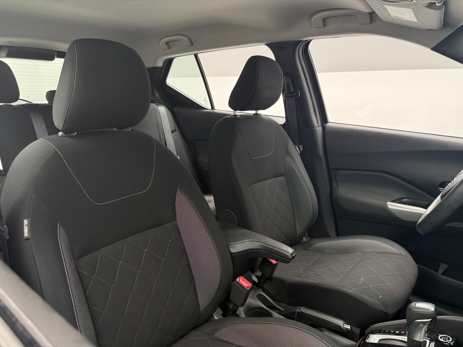 Thumbnail: 2020 Nissan Kicks - 2