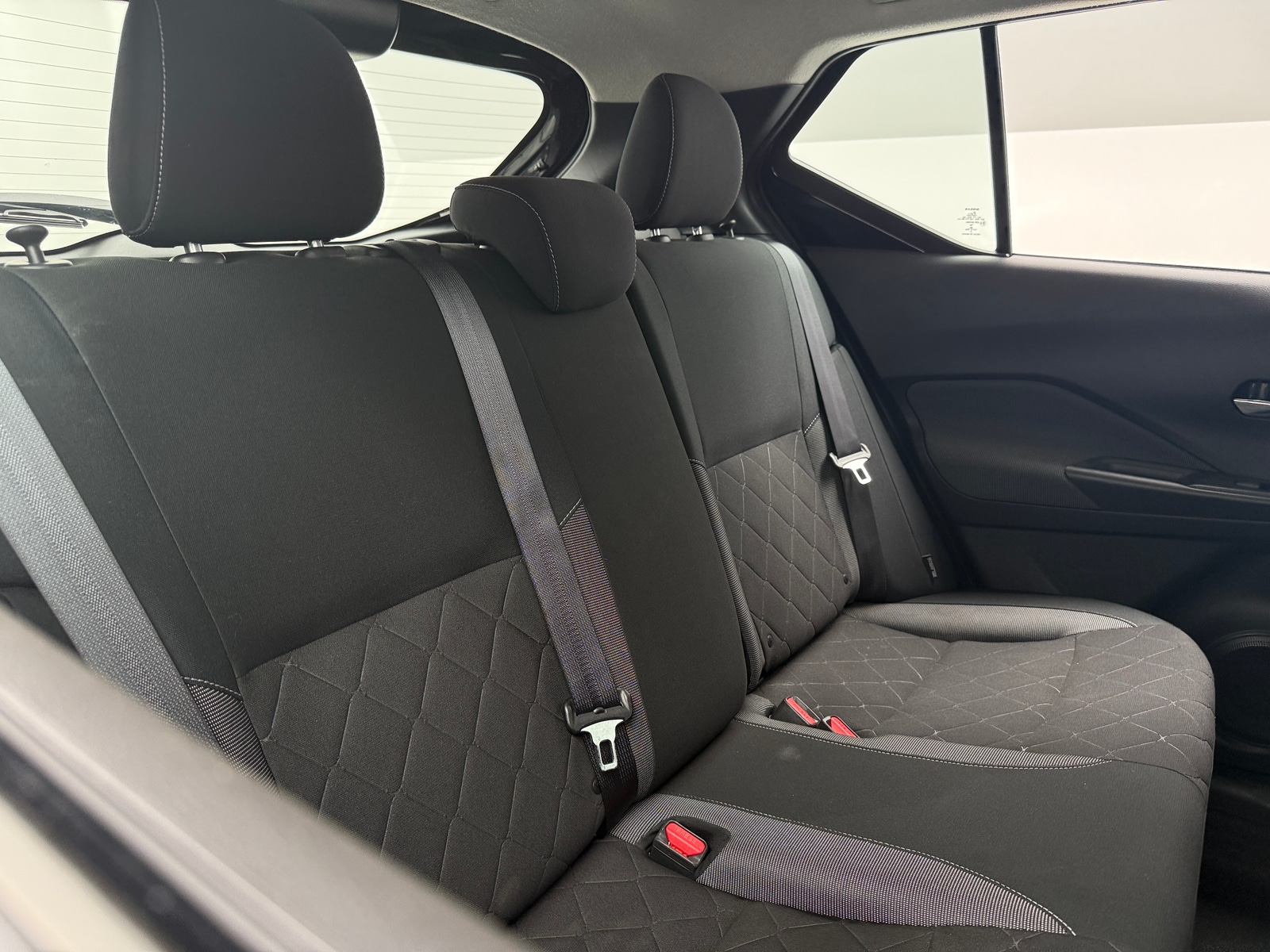Thumbnail: 2020 Nissan Kicks - 6