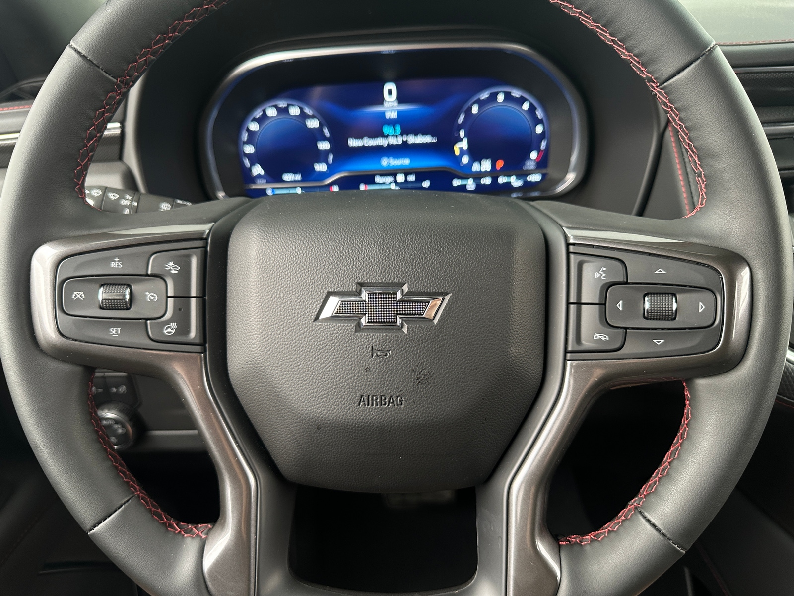 Thumbnail: 2023 Chevrolet Tahoe - 4