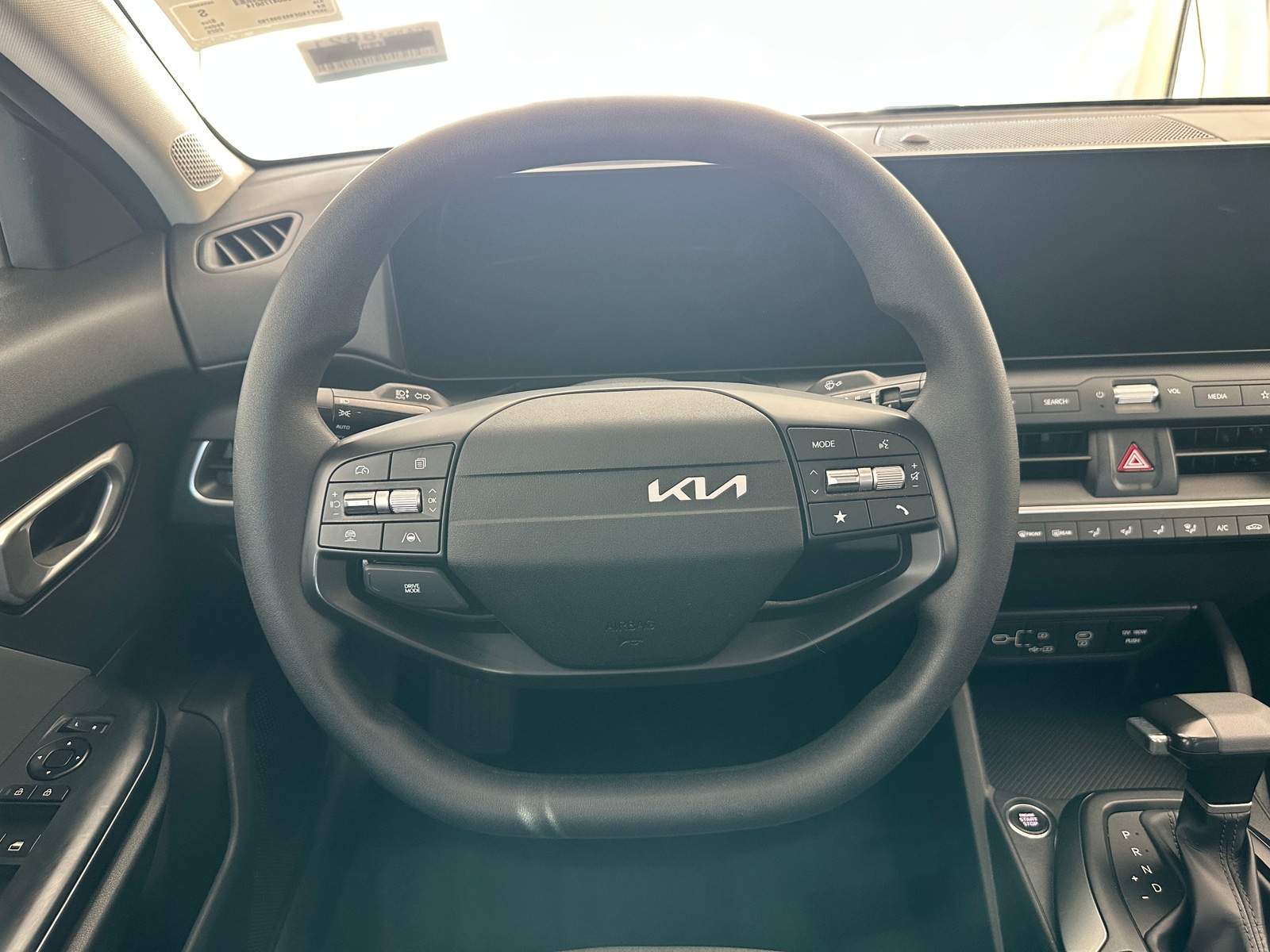 Thumbnail: 2025 Kia K4 - 5