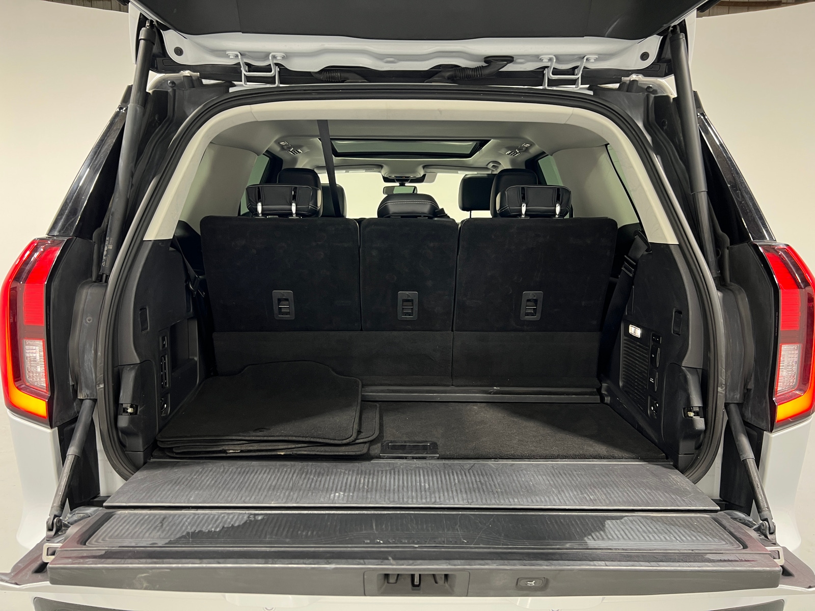 Thumbnail: 2025 Ford Expedition - 6