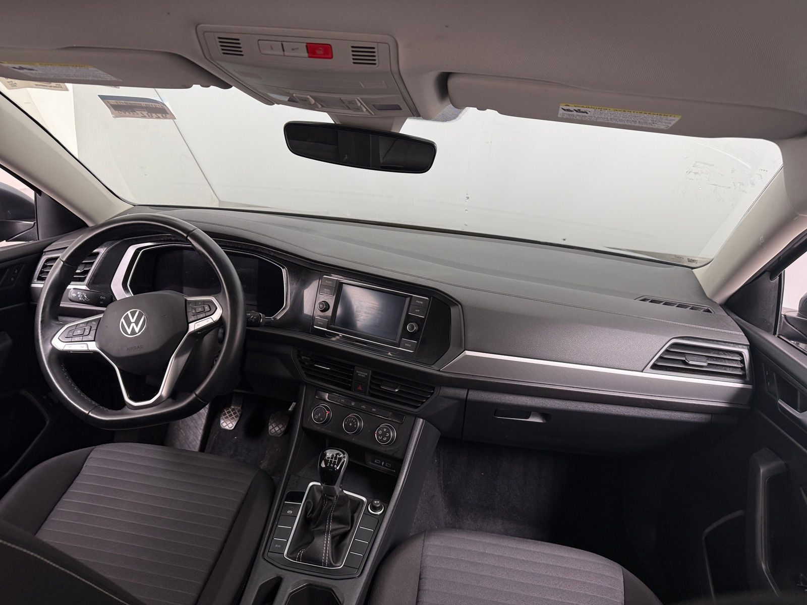 Thumbnail: 2022 Volkswagen Jetta - 3