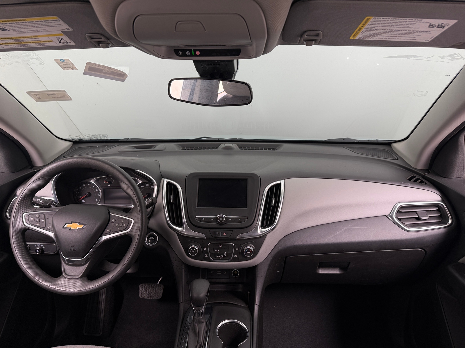 Thumbnail: 2022 Chevrolet Equinox - 3