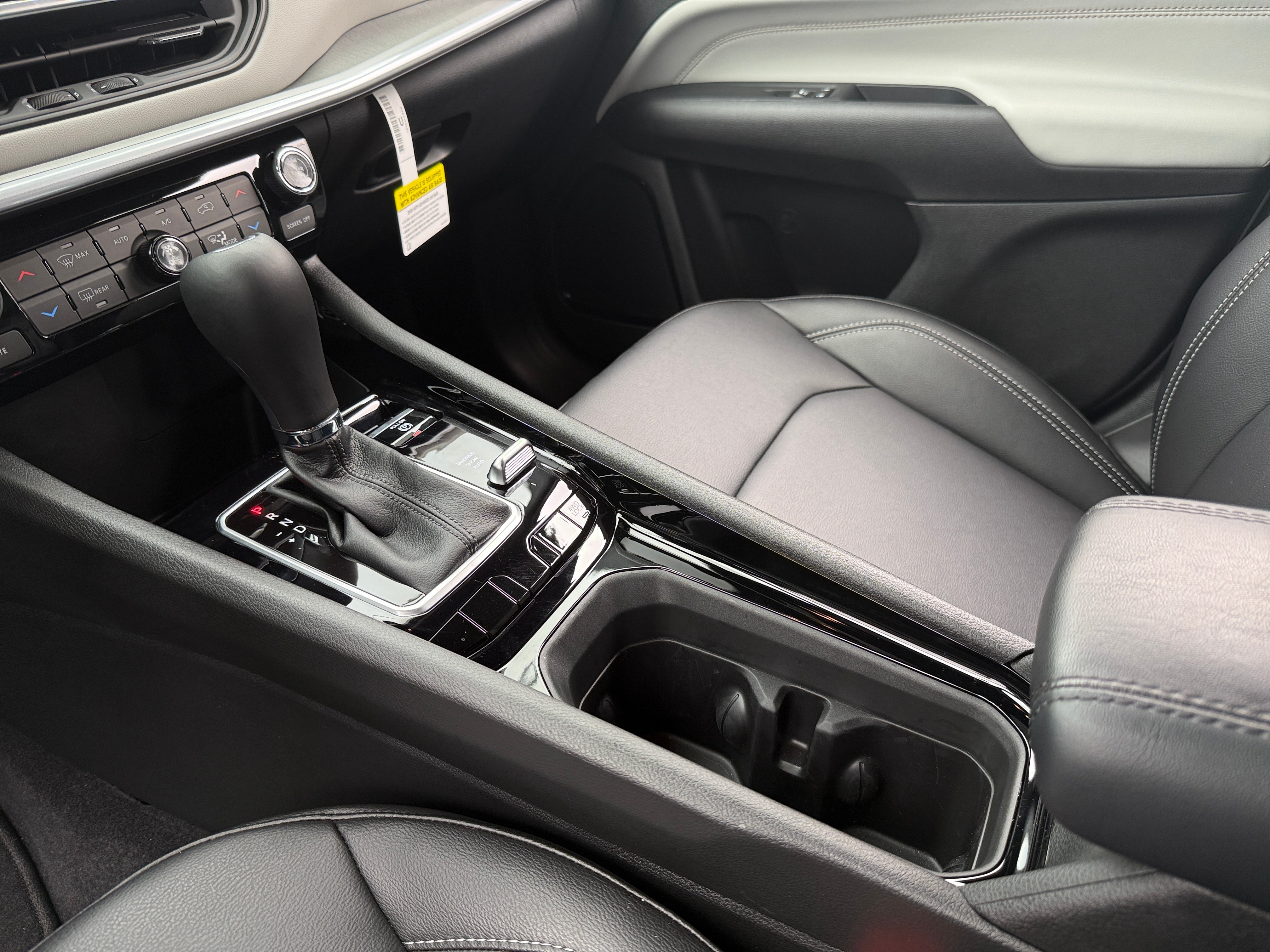 2026 Jeep Compass Limited - Photo 4