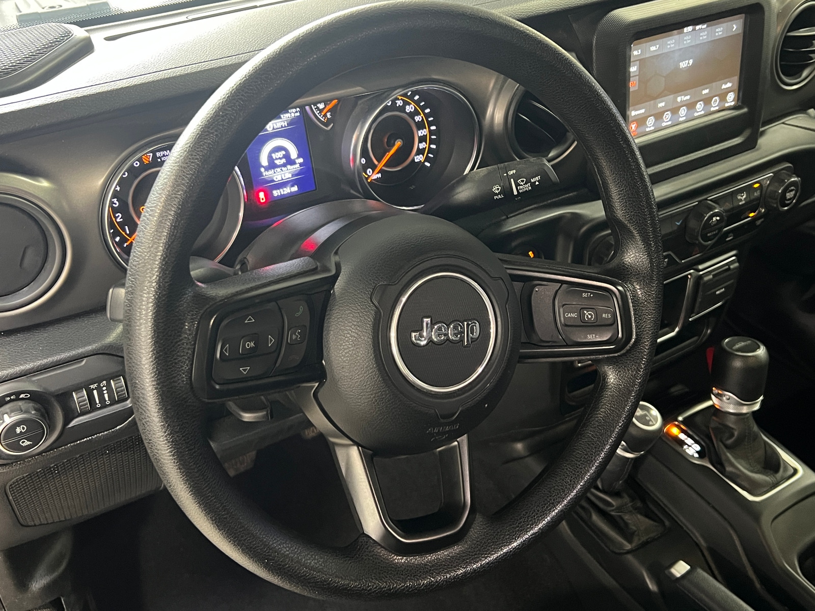 Thumbnail: 2022 Jeep Gladiator - 5