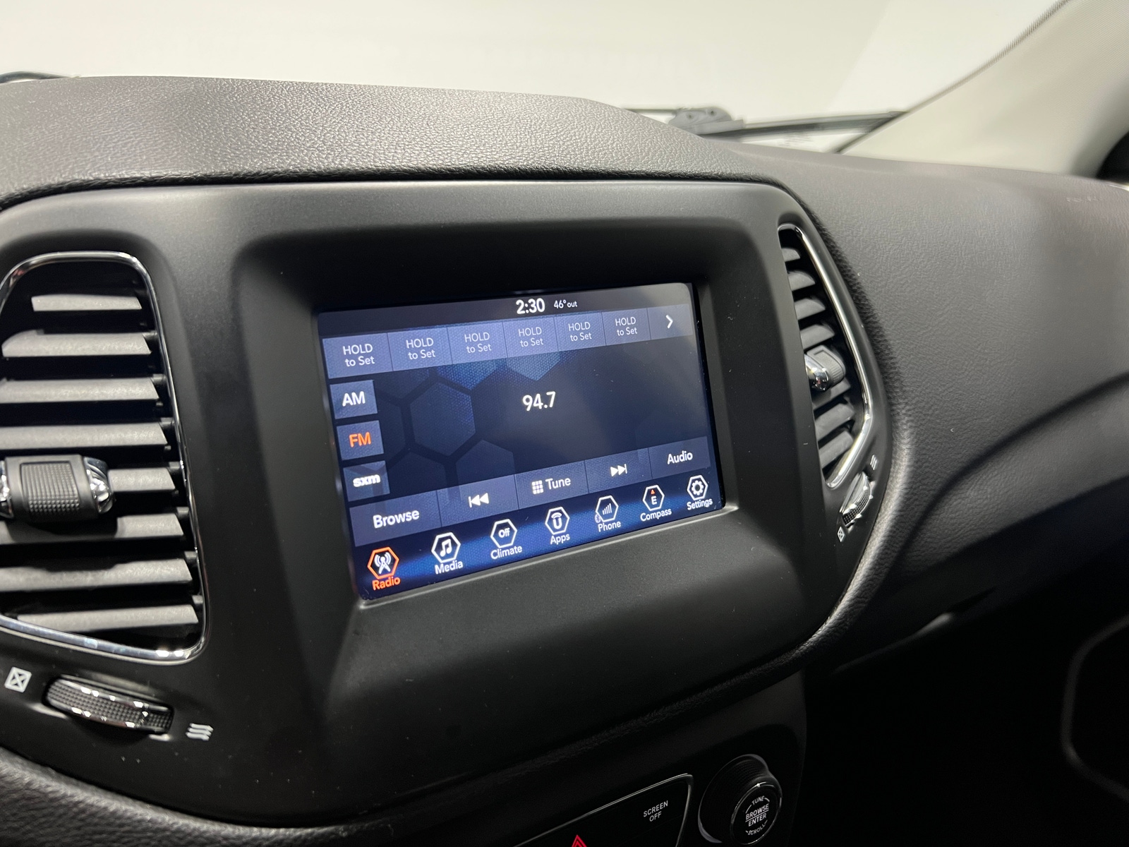 Thumbnail: 2017 Jeep Compass - 4