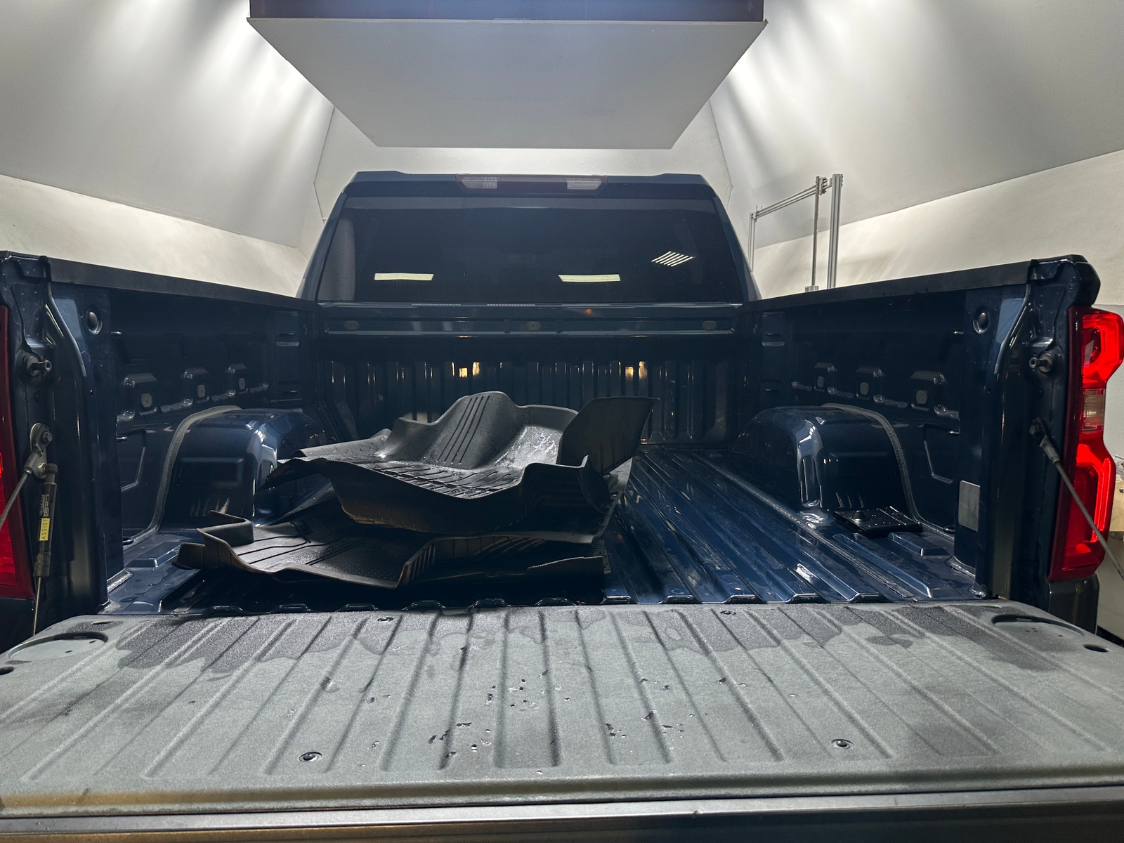 Thumbnail: 2020 Chevrolet Silverado 1500 - 7