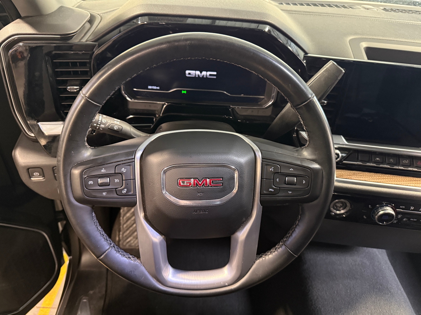 Thumbnail: 2024 GMC Sierra 1500 - 5