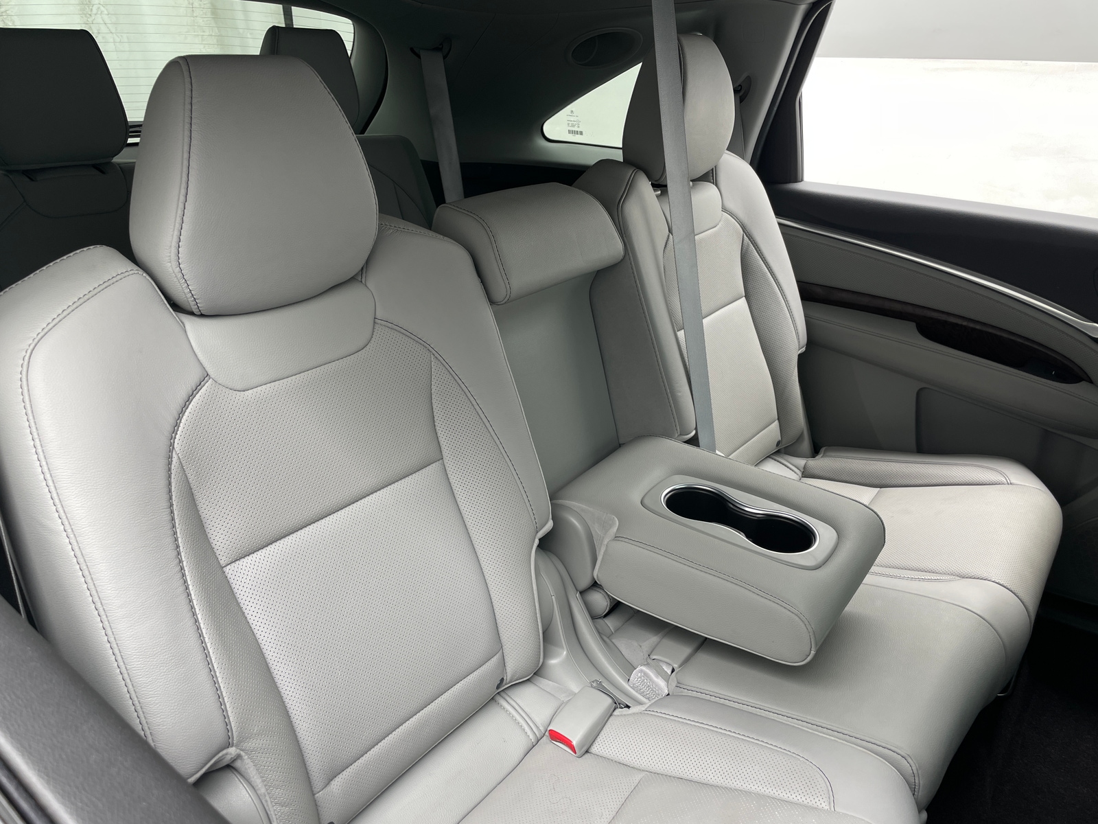 Thumbnail: 2020 Acura MDX - 5