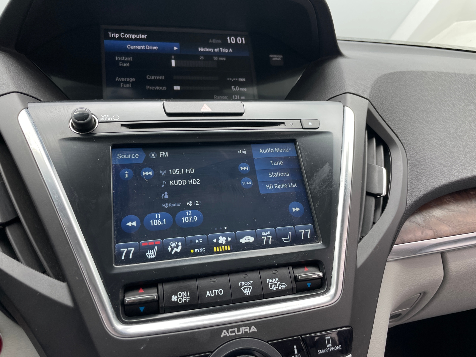 Thumbnail: 2020 Acura MDX - 3