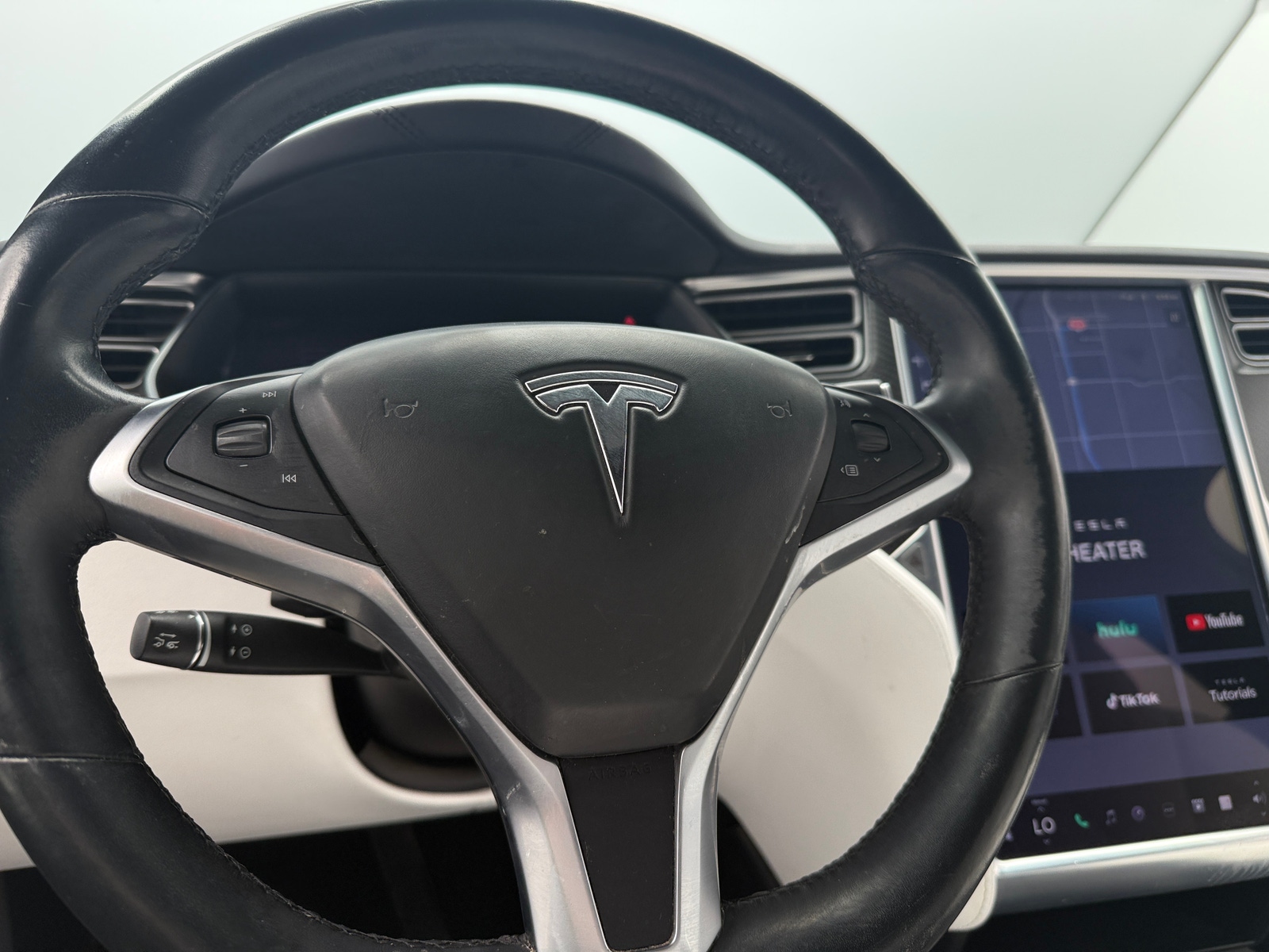 Thumbnail: 2018 Tesla Model X - 4