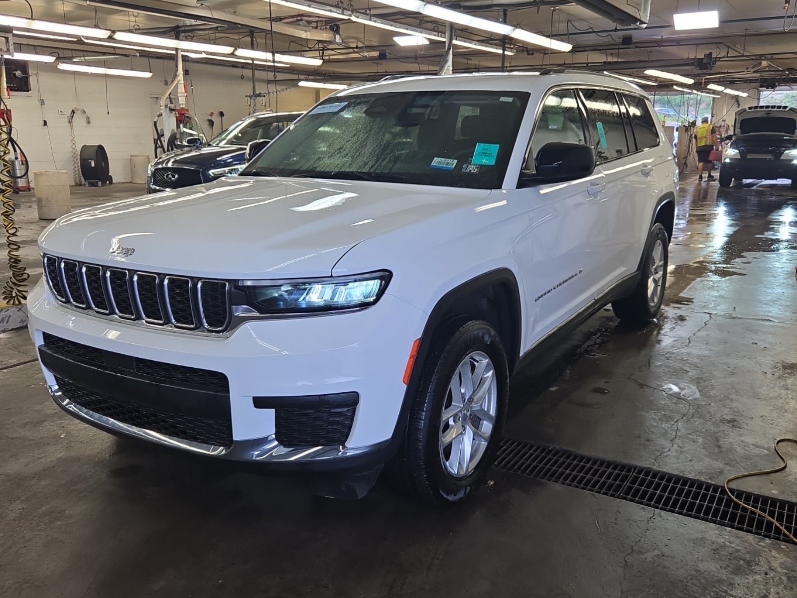 2023 Jeep Grand Cherokee L Laredo