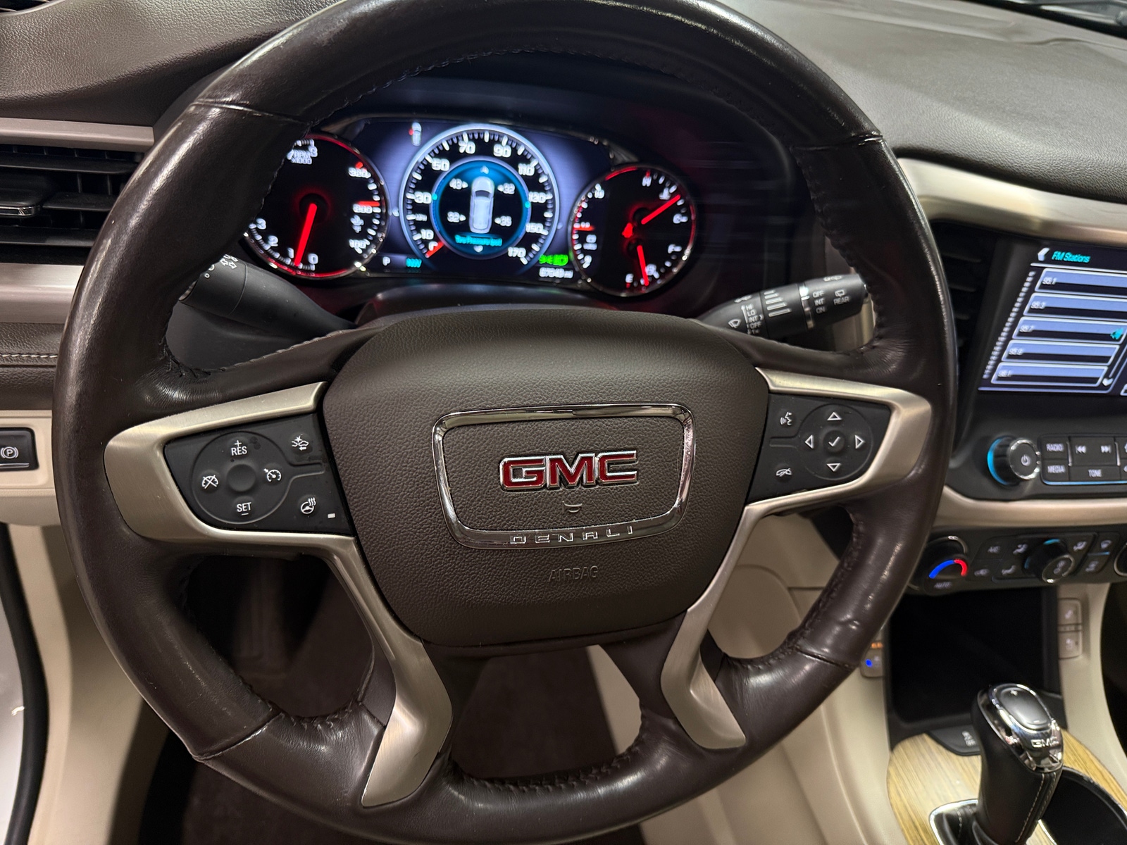 Thumbnail: 2019 GMC Acadia - 4
