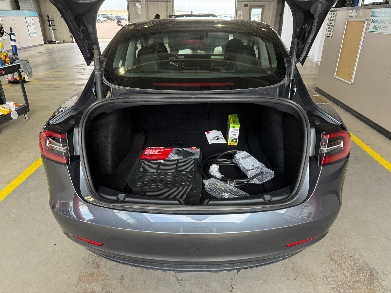 Thumbnail: 2023 Tesla Model 3 - 6