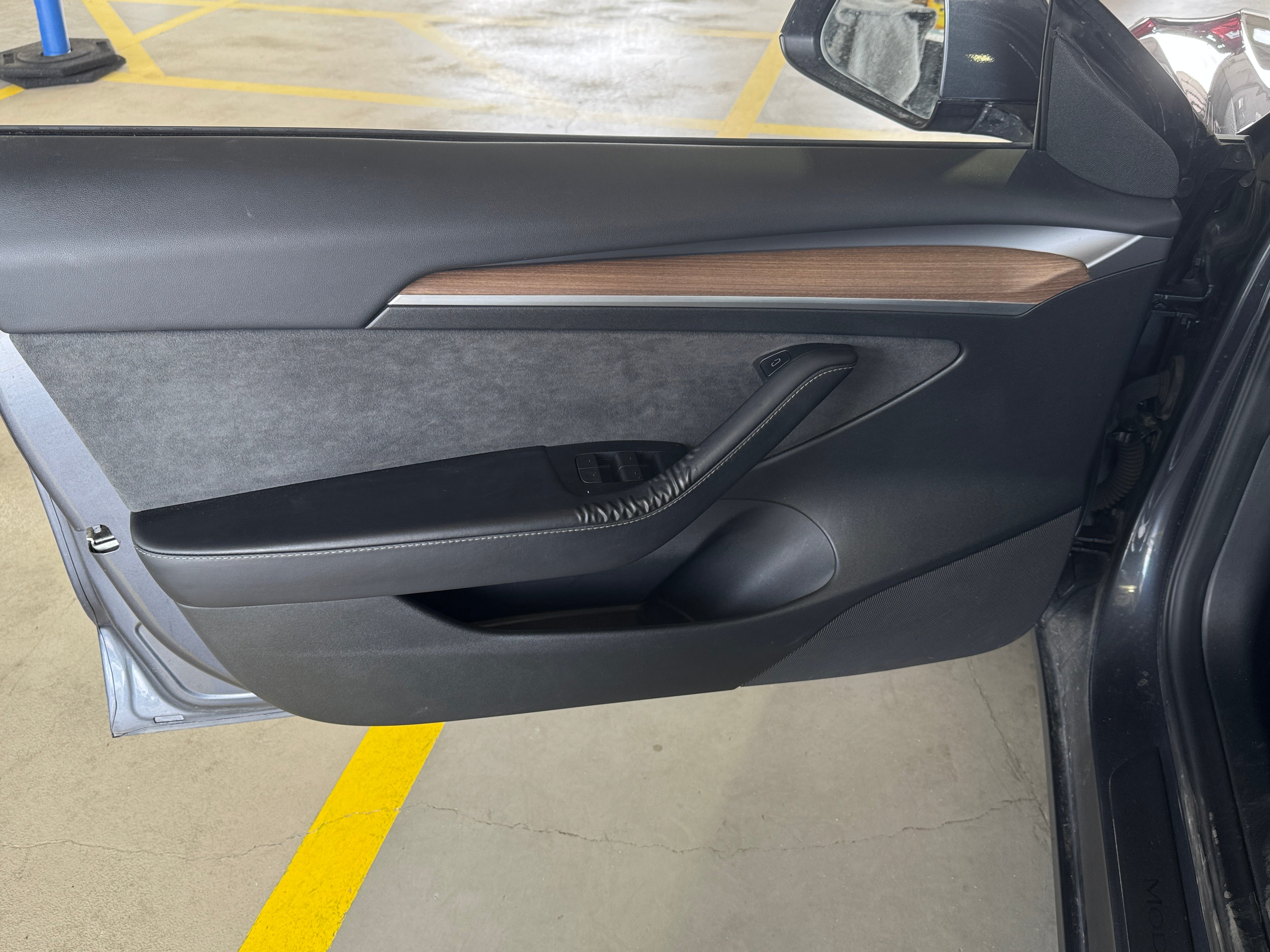 2023 Tesla Model 3 Long Range - Photo 12