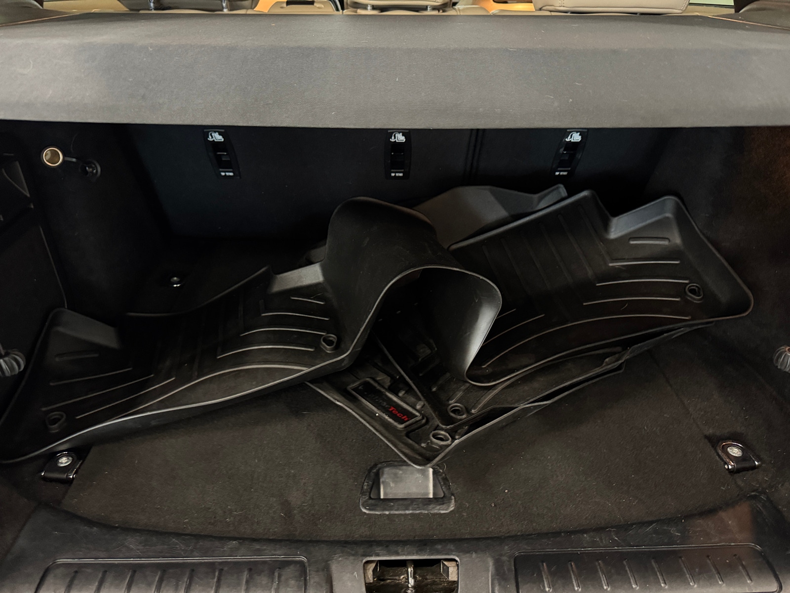 Thumbnail: 2019 Land Rover Range Rover Evoque - 7