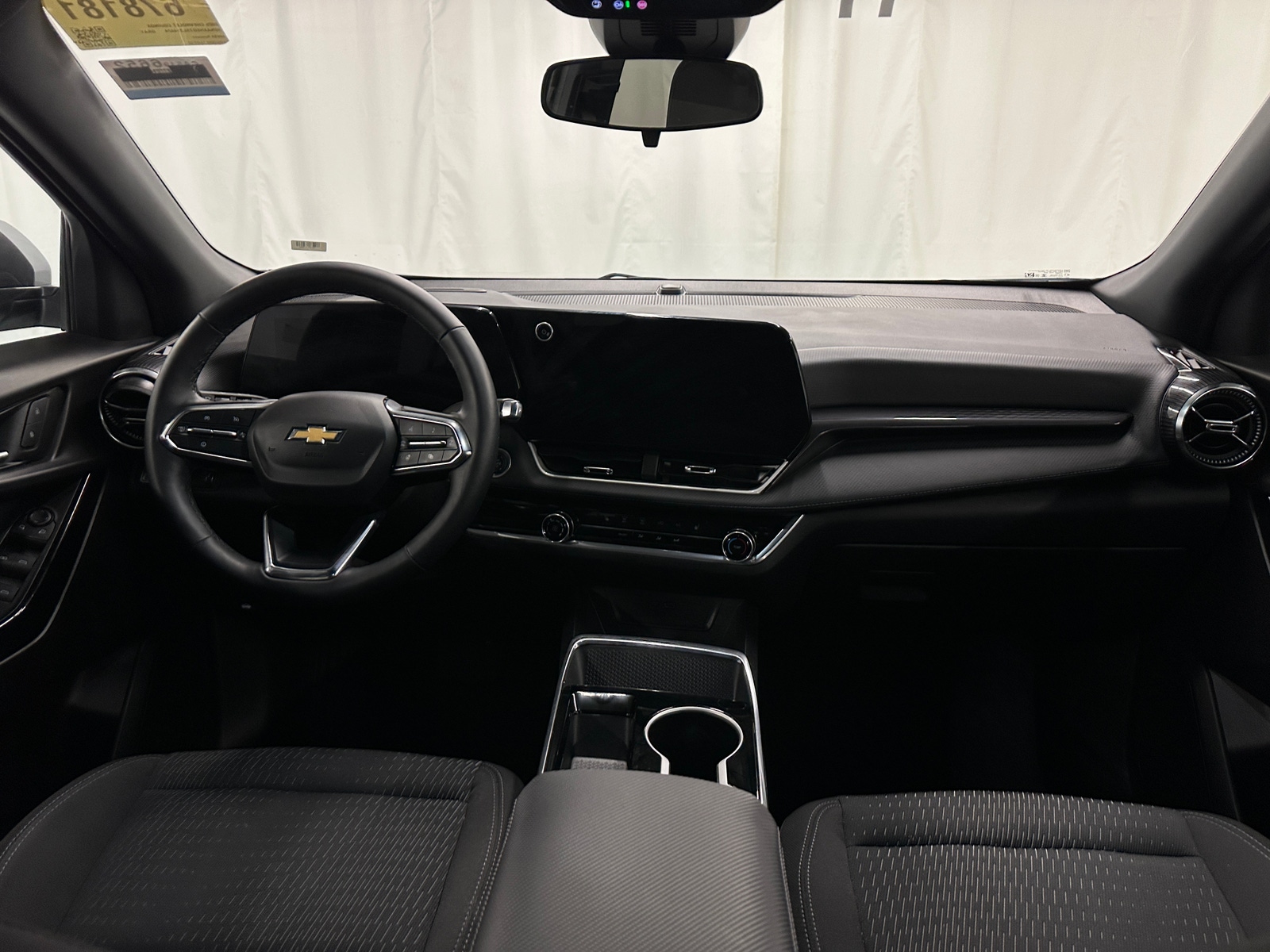 Thumbnail: 2025 Chevrolet Equinox - 3