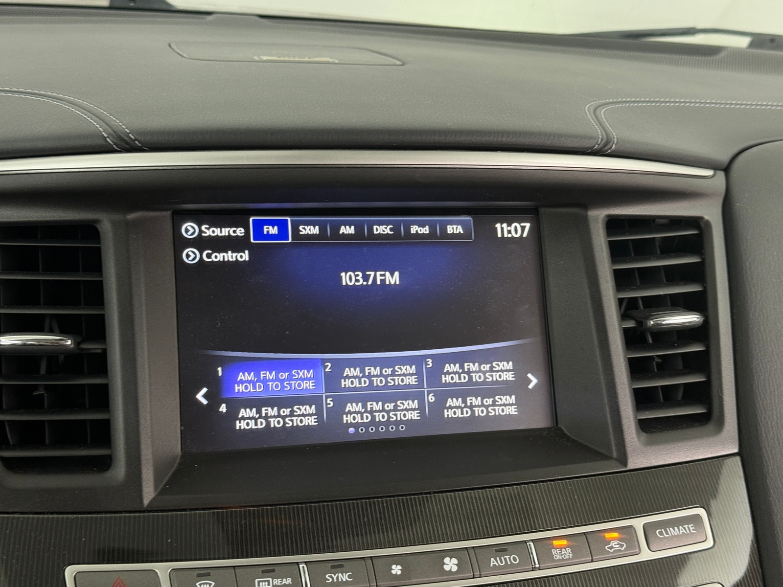 Thumbnail: 2019 INFINITI QX60 - 3