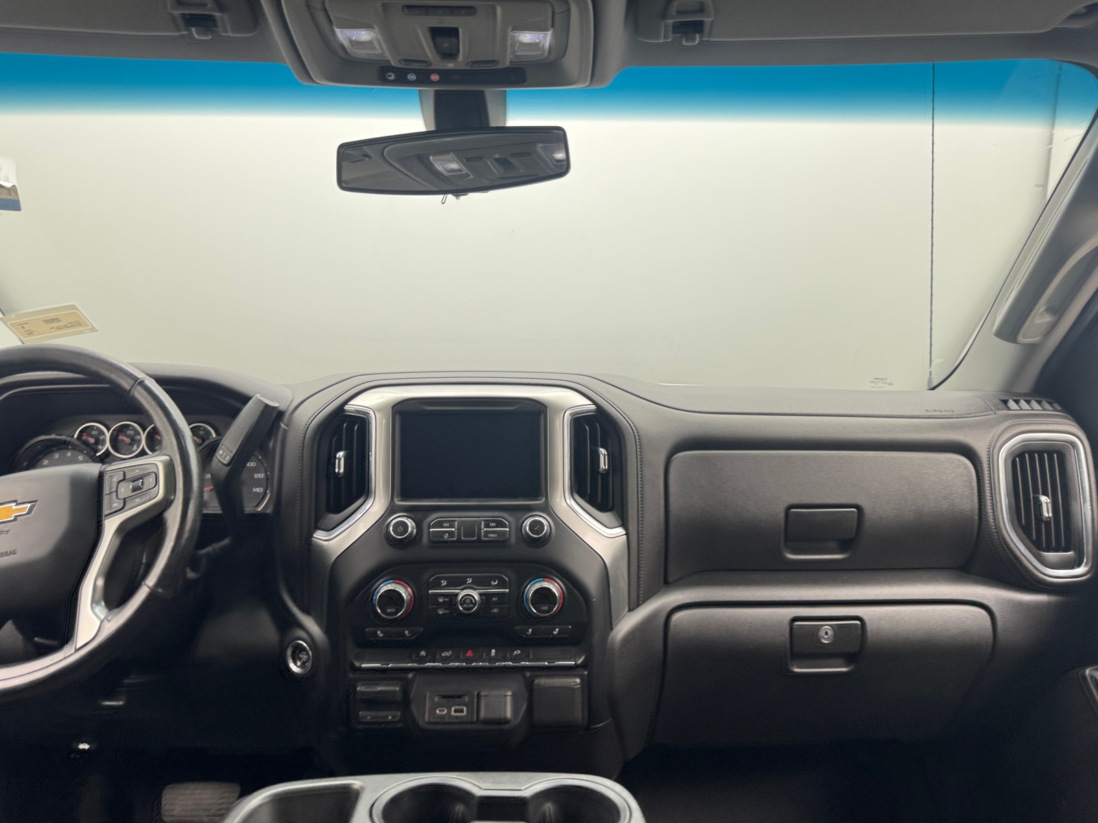 Thumbnail: 2019 Chevrolet Silverado 1500 - 3