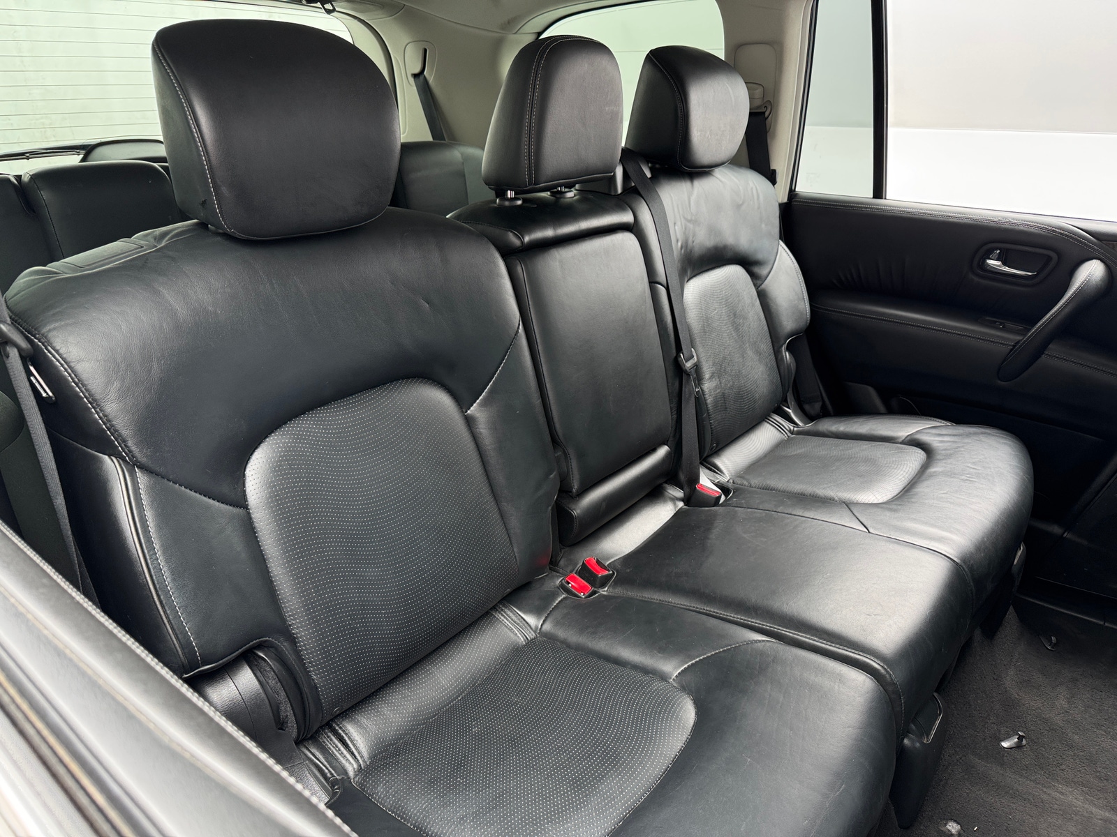 Thumbnail: 2015 INFINITI QX80 - 5