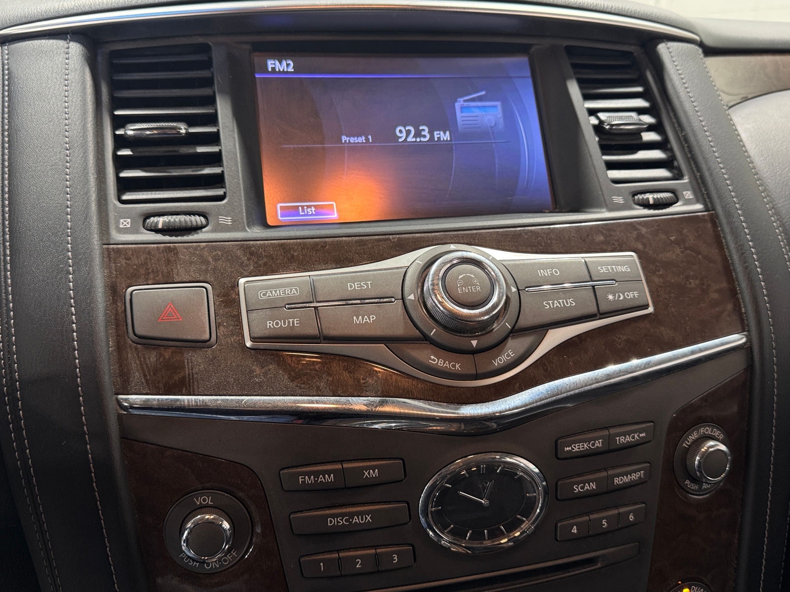 Thumbnail: 2015 INFINITI QX80 - 3