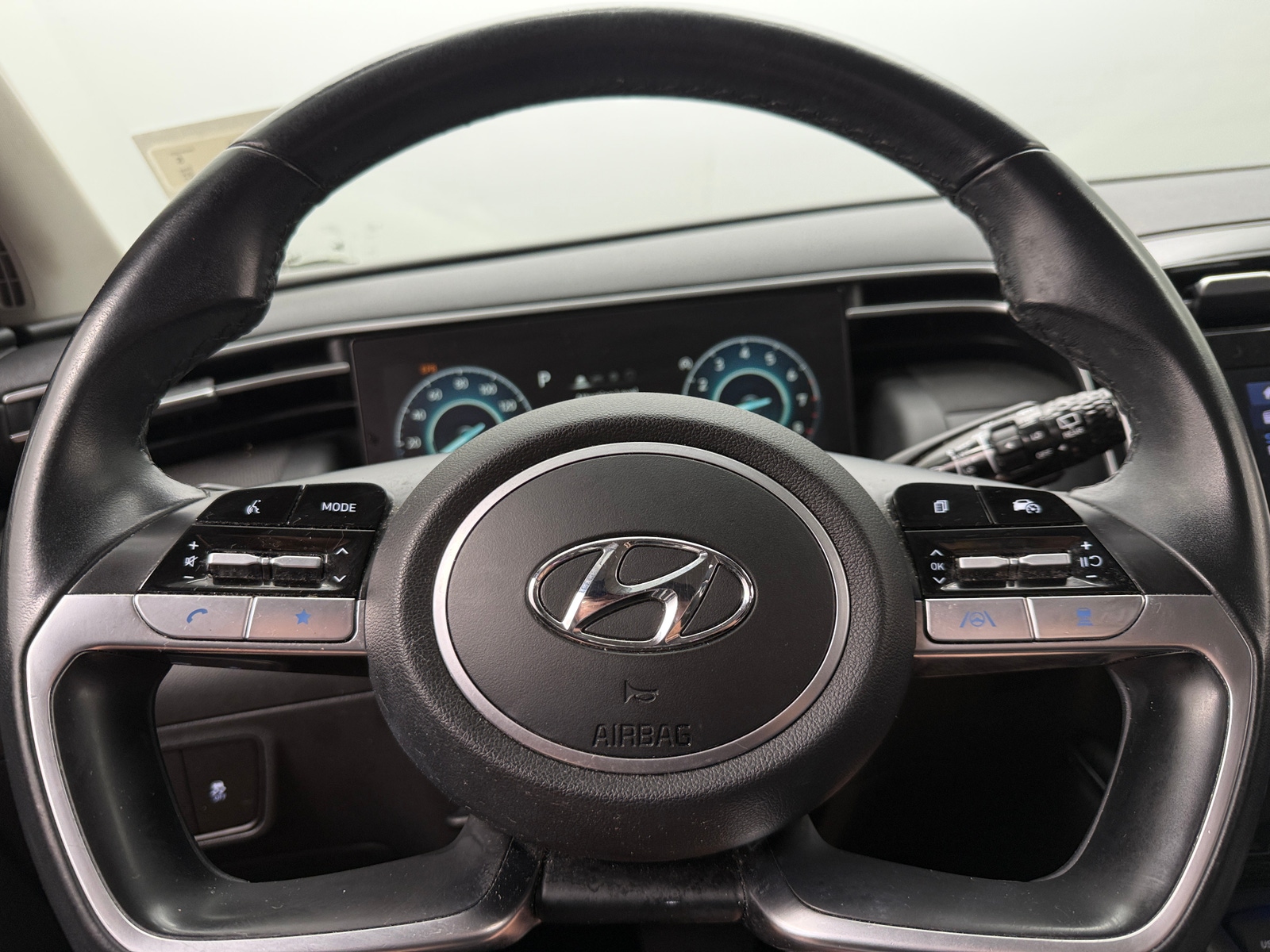 Thumbnail: 2022 Hyundai Tucson - 4