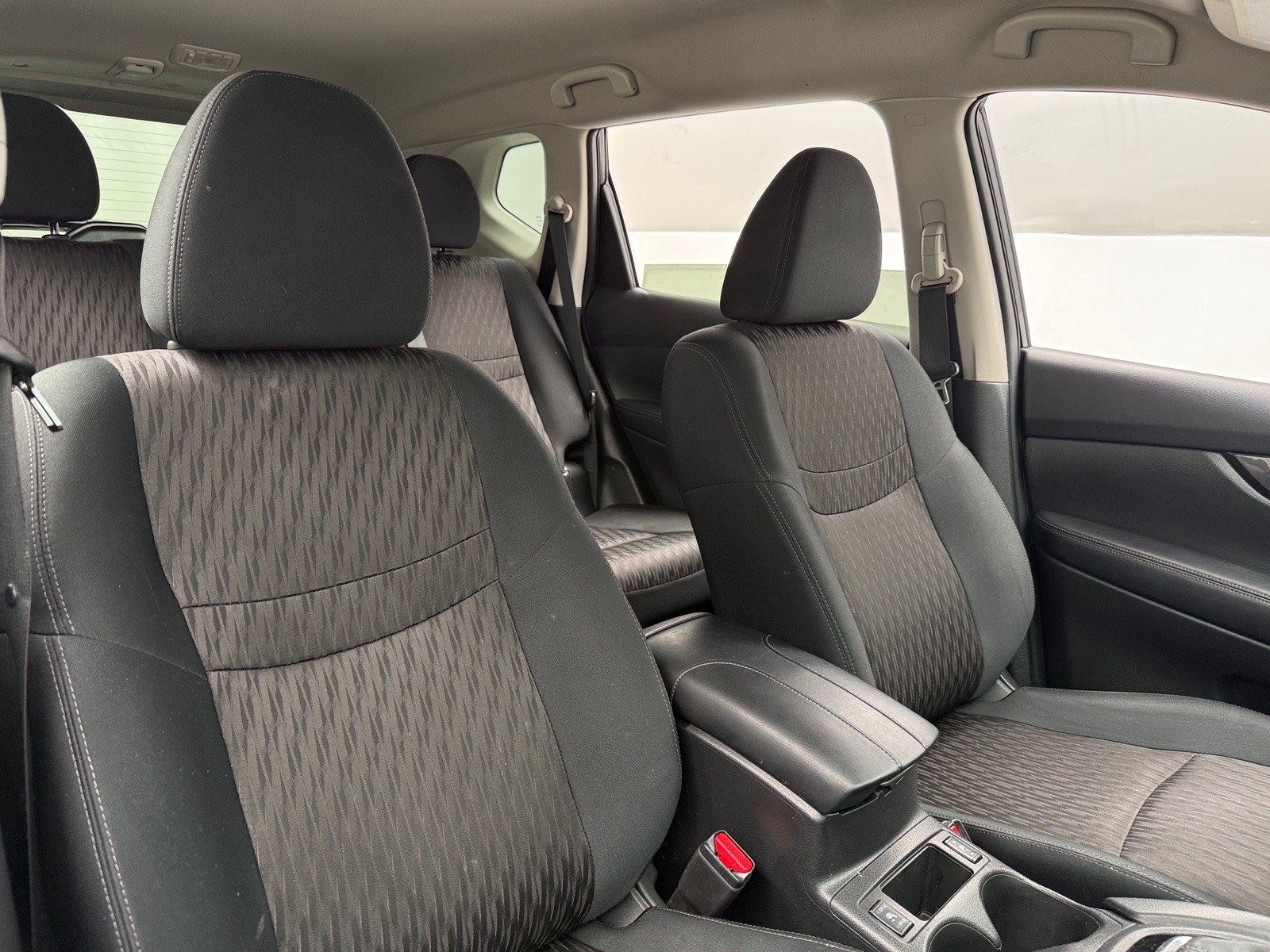 Thumbnail: 2018 Nissan Rogue - 2
