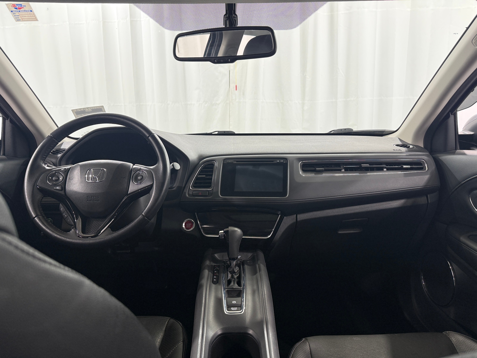 Thumbnail: 2016 Honda HR-V - 2