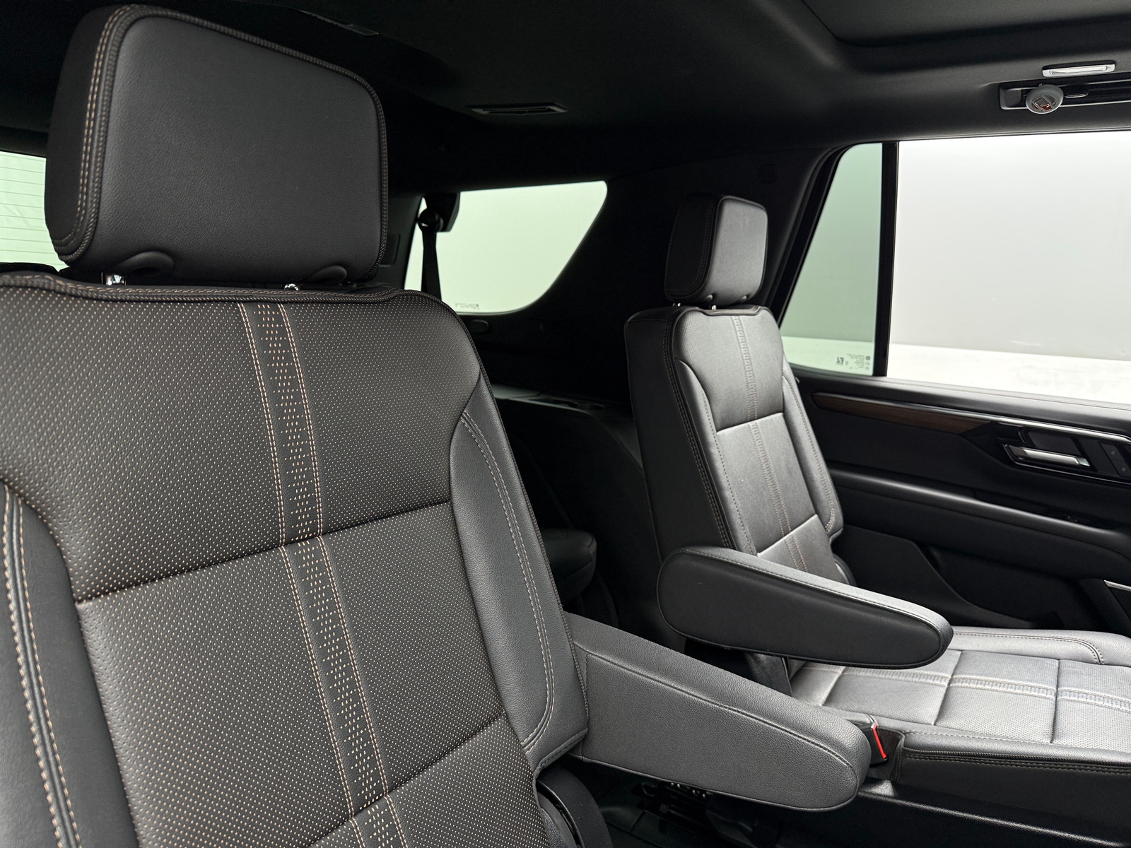 Thumbnail: 2025 Chevrolet Tahoe - 5